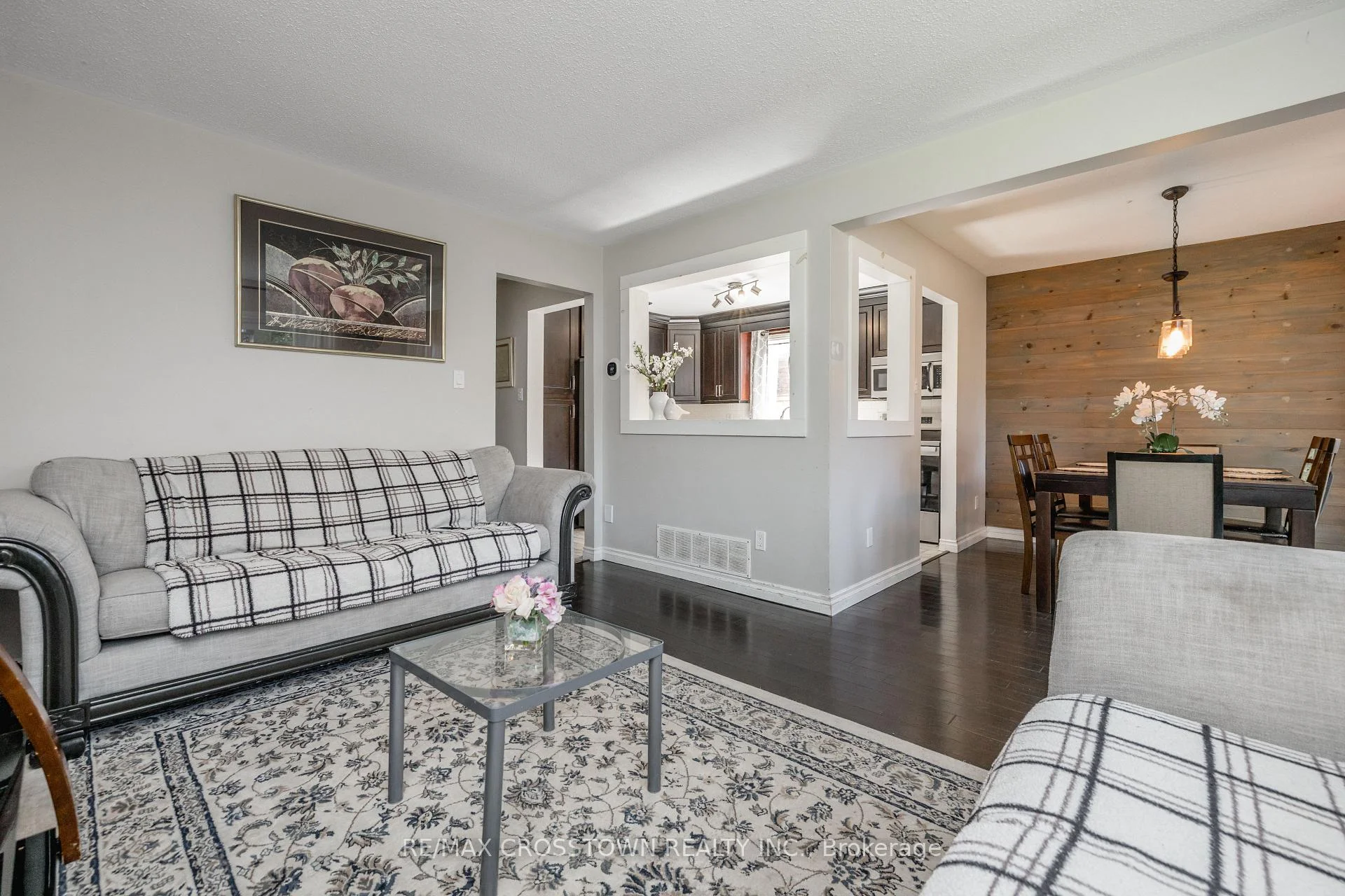 Photo 61 of 63 Oakridge Drive, Barrie, Sunnidale — HOMEH