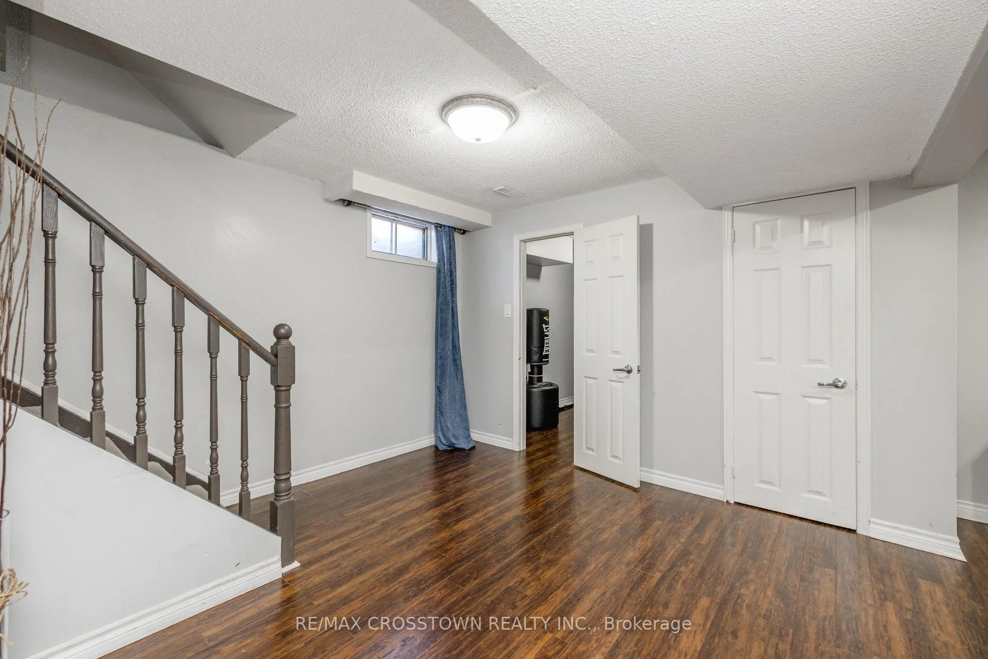 Photo 95 of 63 Oakridge Drive, Barrie, Sunnidale — HOMEH