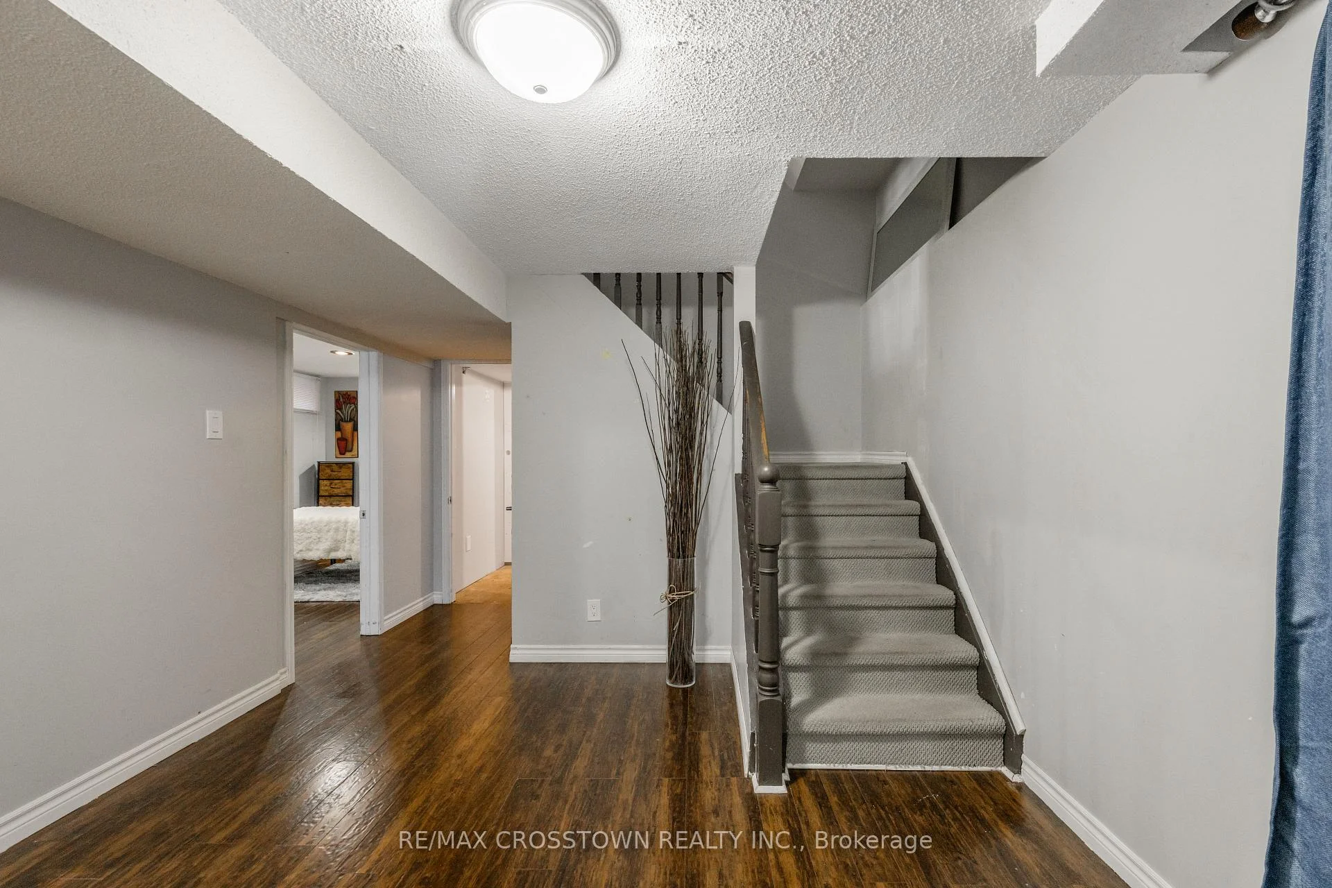 Photo 100 of 63 Oakridge Drive, Barrie, Sunnidale — HOMEH