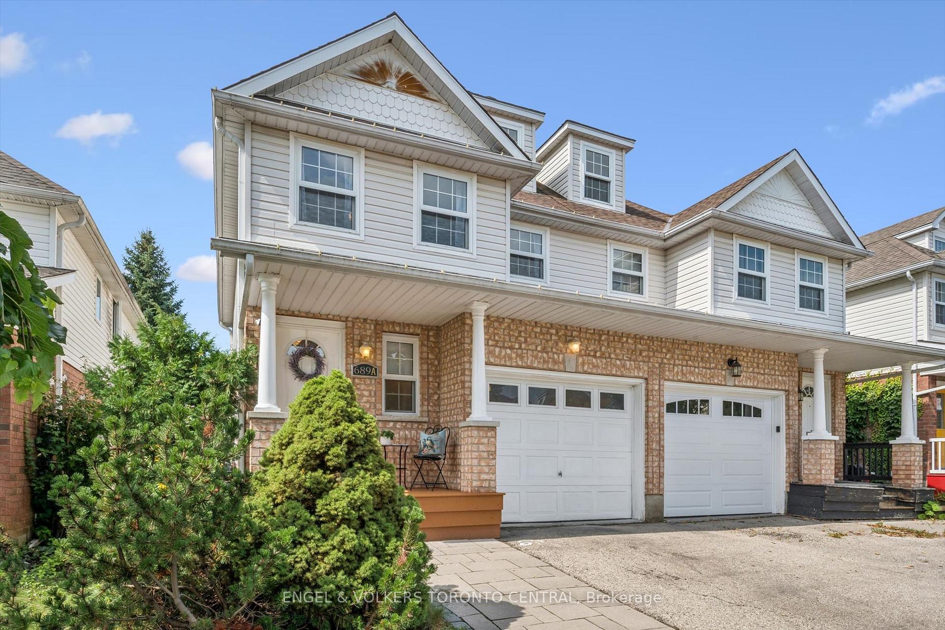 Photo 3 of 689A Star Flower Avenue, Waterloo, Clair Hills — HOMEH