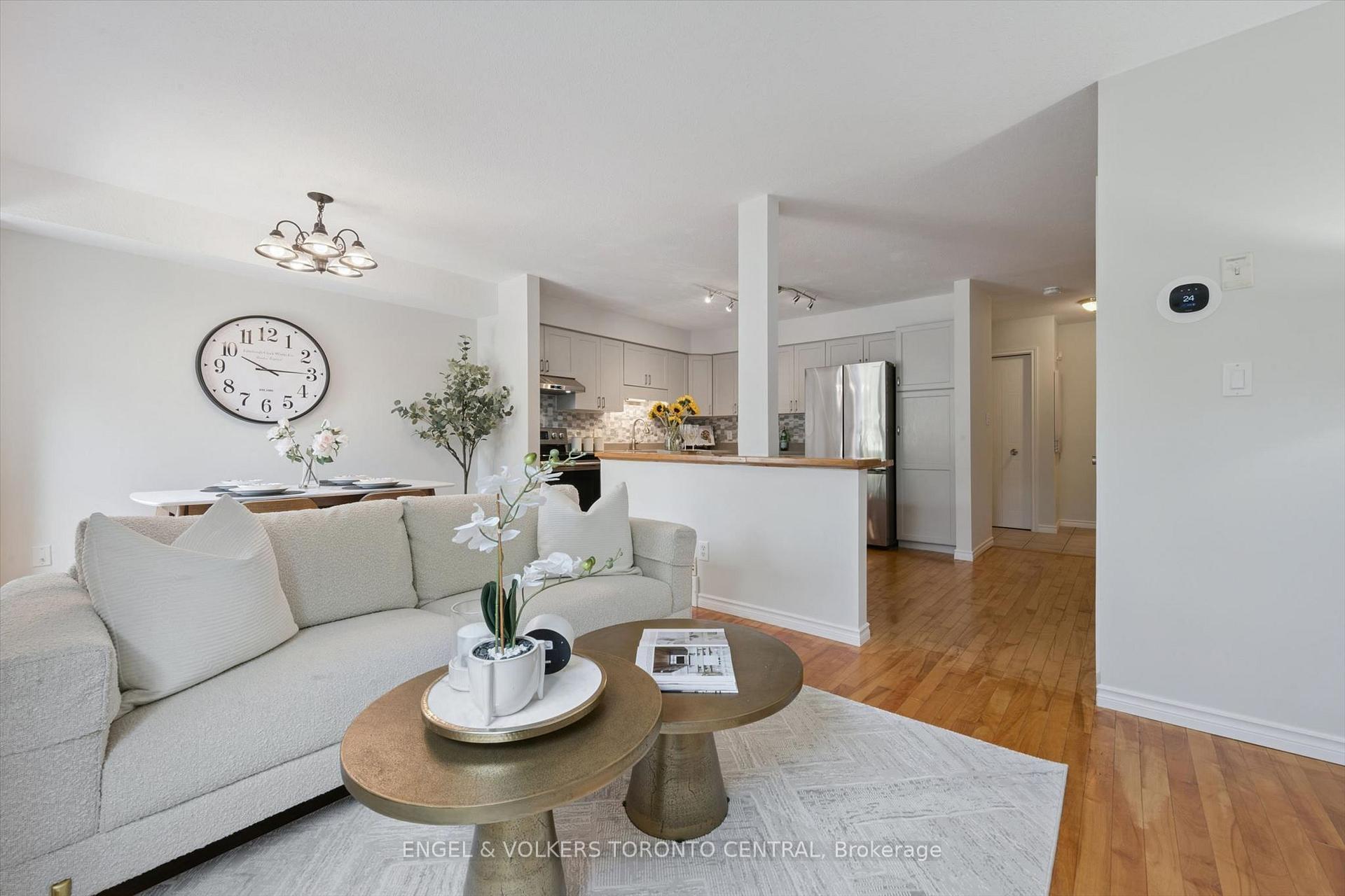 Photo 8 of 689A Star Flower Avenue, Waterloo, Clair Hills — HOMEH