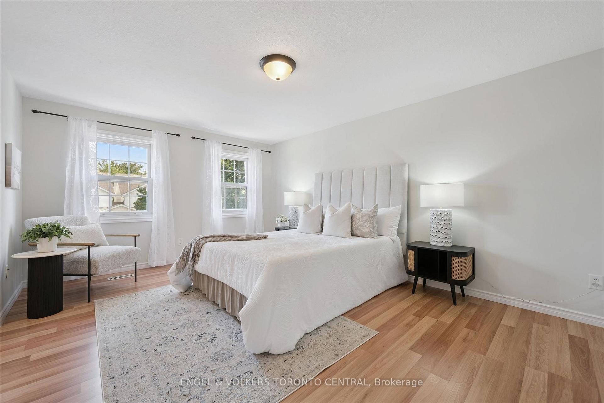 Photo 15 of 689A Star Flower Avenue, Waterloo, Clair Hills — HOMEH