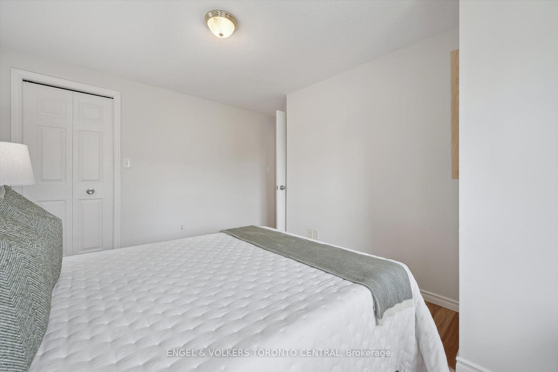 Photo 19 of 689A Star Flower Avenue, Waterloo, Clair Hills — HOMEH