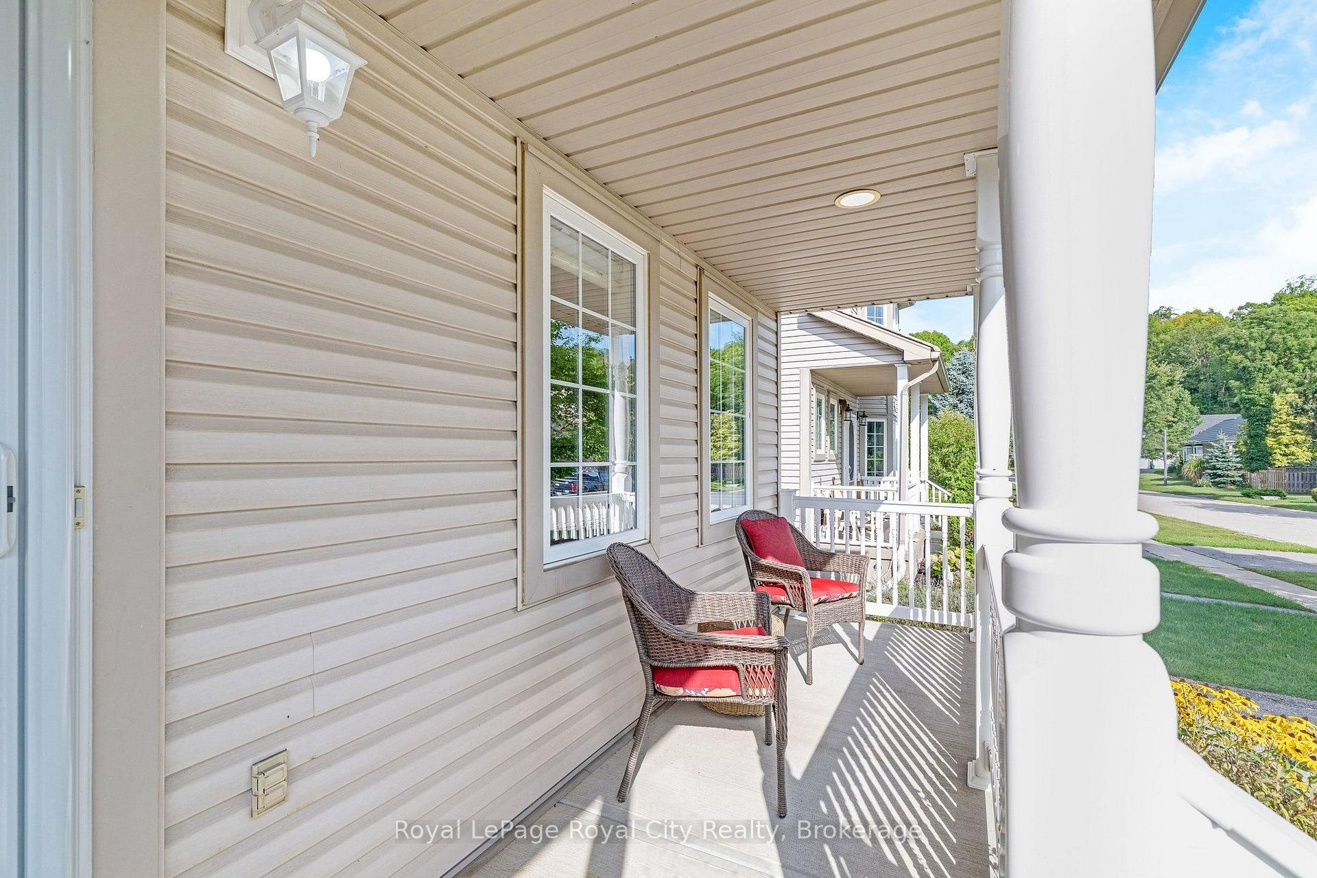 Photo 9 of 127 Old Maple Boulevard, Guelph/Eramosa, Rockwood — HOMEH