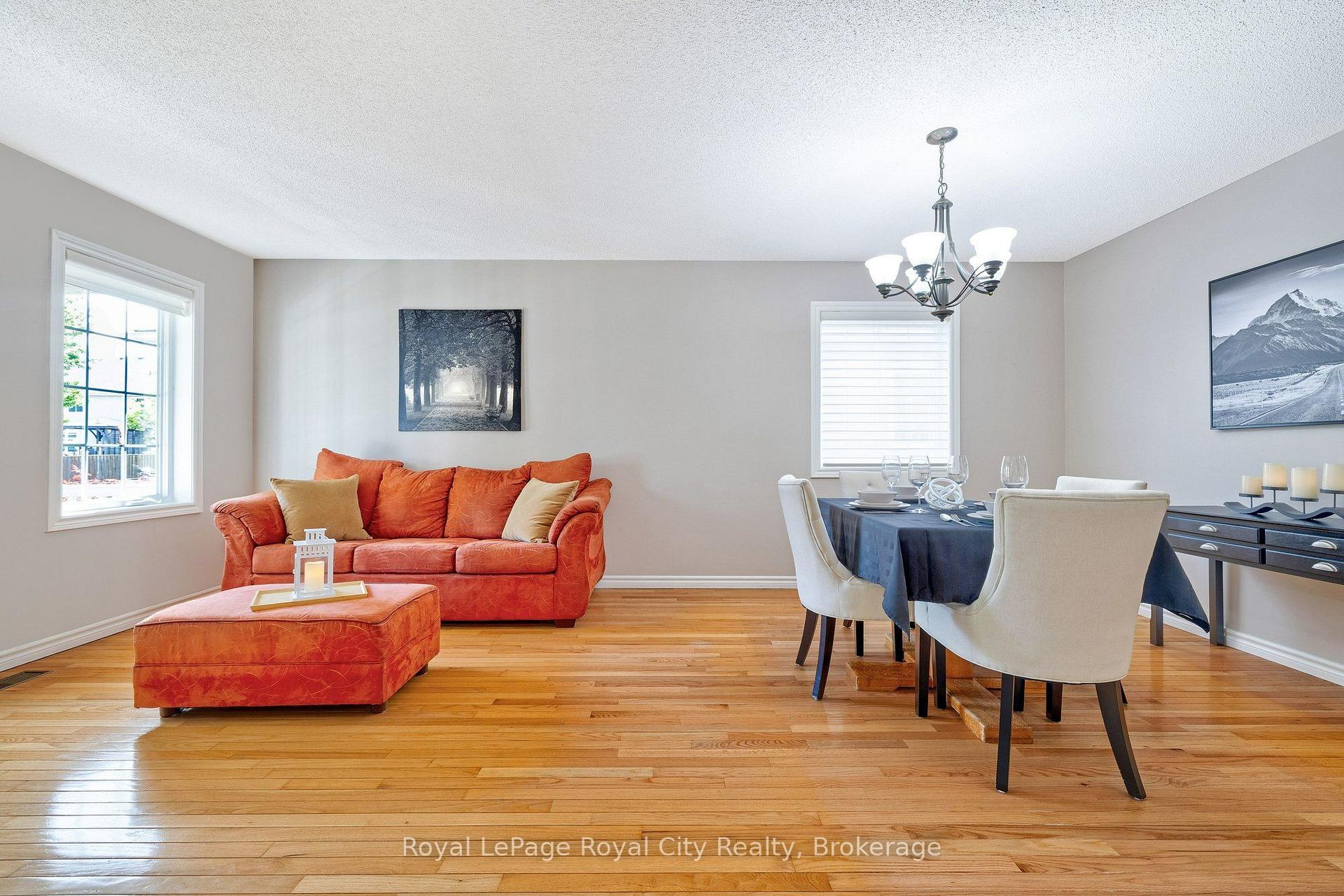 Photo 12 of 127 Old Maple Boulevard, Guelph/Eramosa, Rockwood — HOMEH