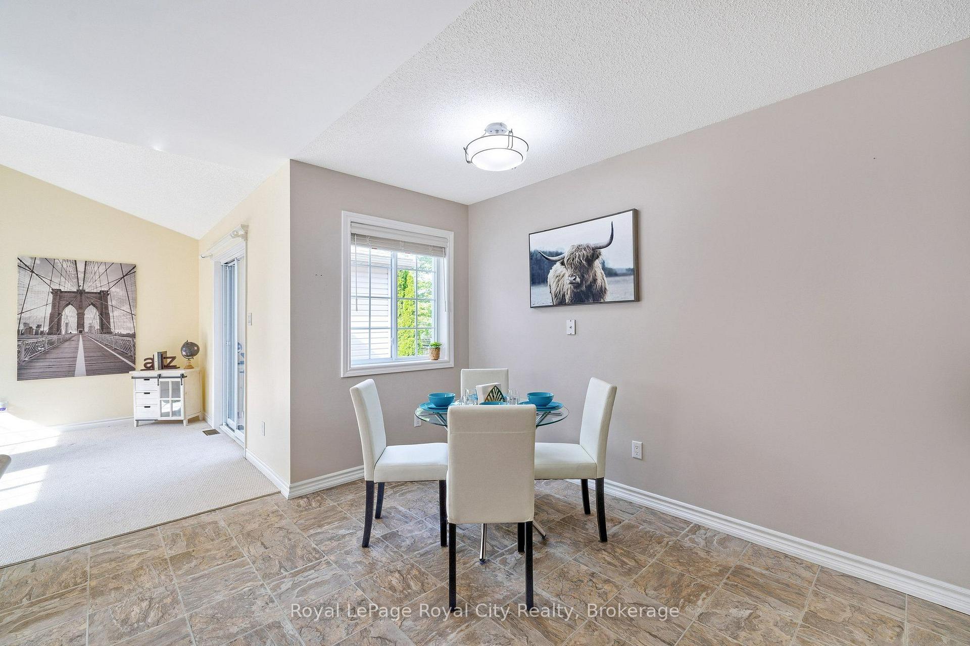 Photo 22 of 127 Old Maple Boulevard, Guelph/Eramosa, Rockwood — HOMEH