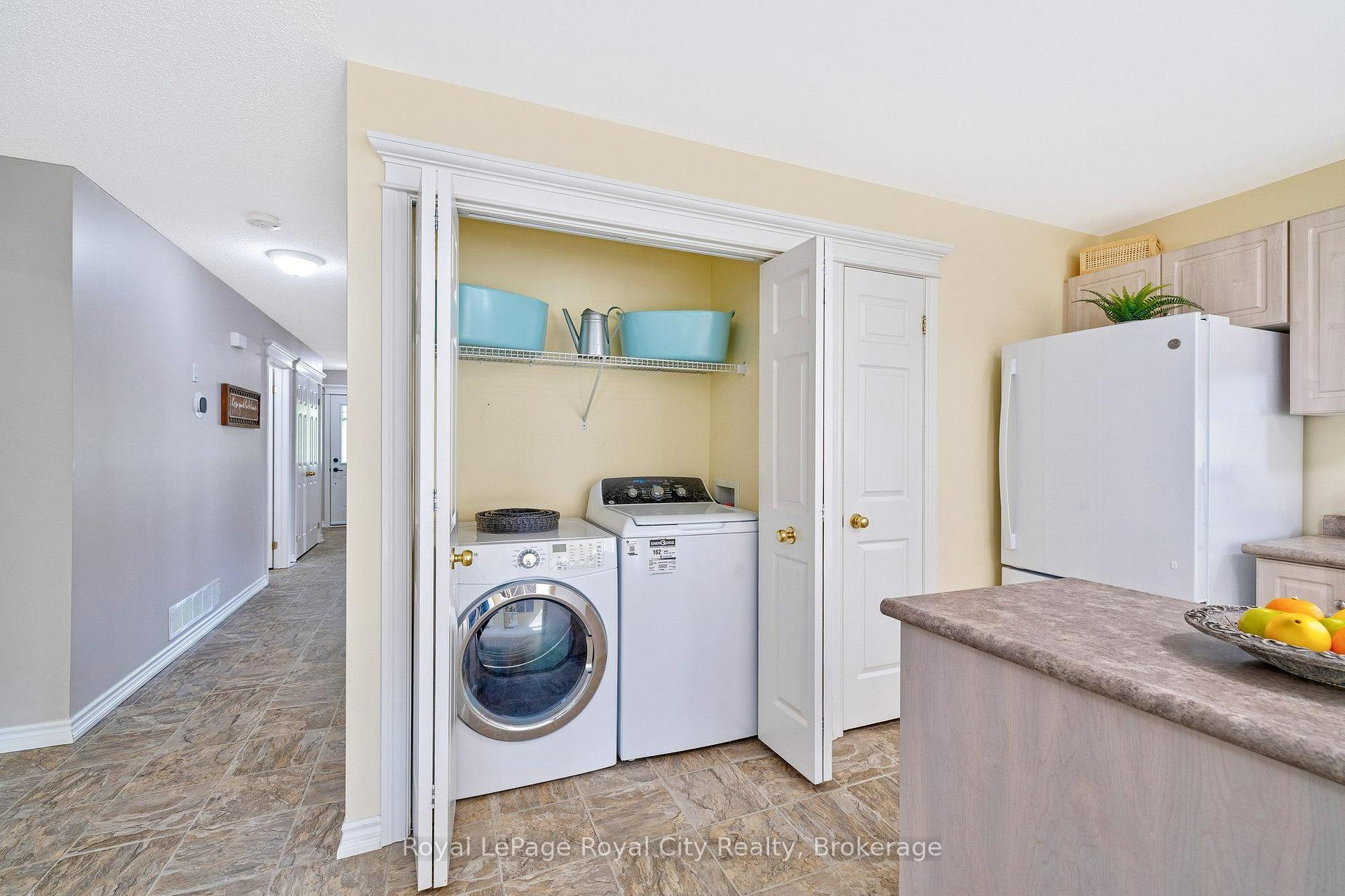 Photo 23 of 127 Old Maple Boulevard, Guelph/Eramosa, Rockwood — HOMEH