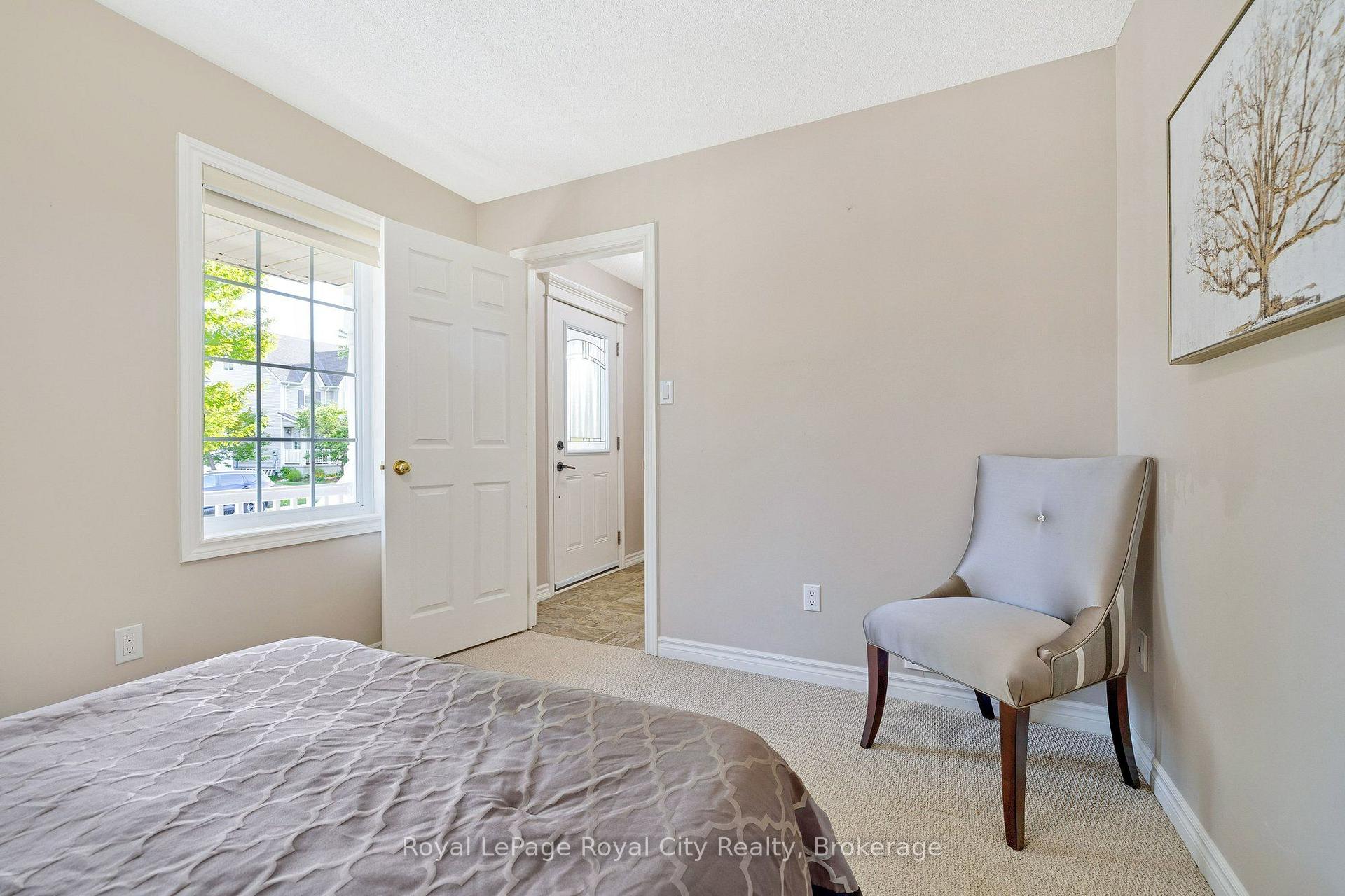 Photo 32 of 127 Old Maple Boulevard, Guelph/Eramosa, Rockwood — HOMEH