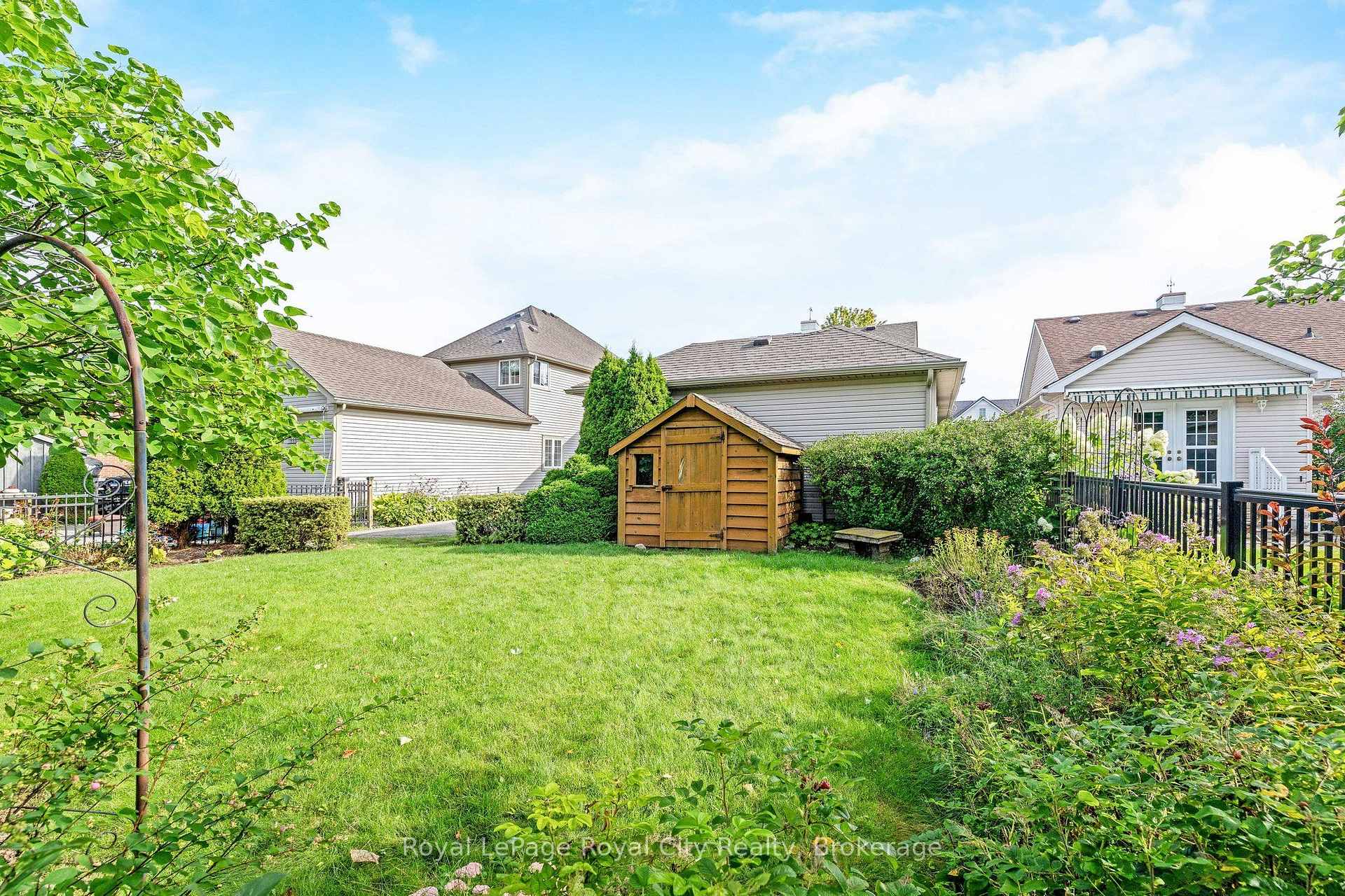 Photo 38 of 127 Old Maple Boulevard, Guelph/Eramosa, Rockwood — HOMEH