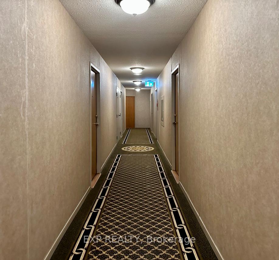 Photo 7 of Unit 303, 300 Webb Drive, Mississauga, City Centre — HOMEH