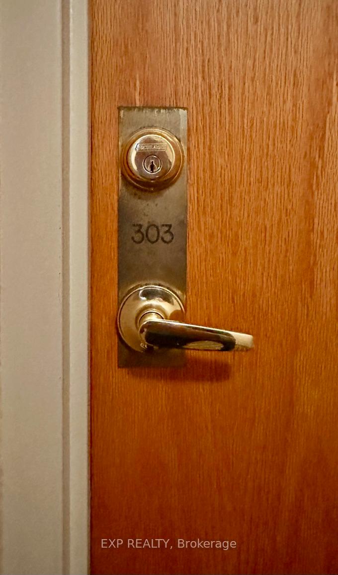 Photo 9 of Unit 303, 300 Webb Drive, Mississauga, City Centre — HOMEH