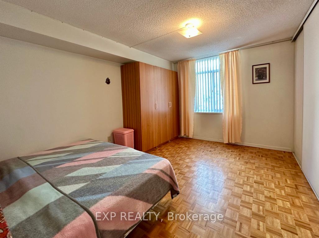 Photo 17 of Unit 303, 300 Webb Drive, Mississauga, City Centre — HOMEH