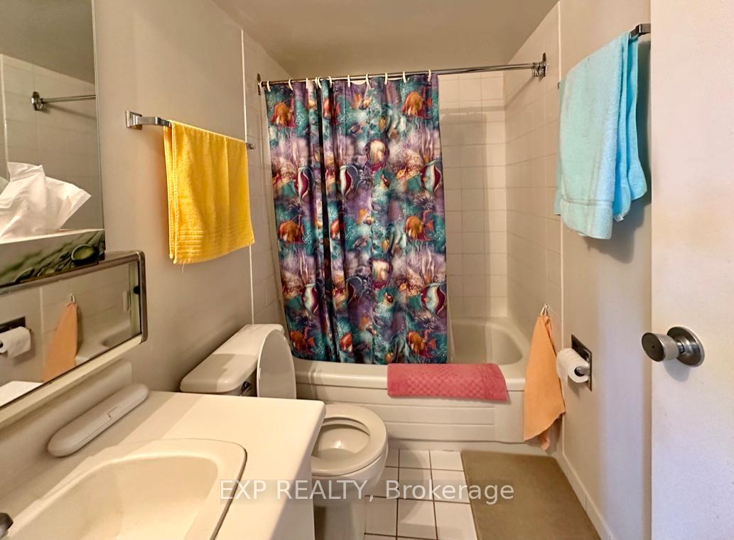 Photo 23 of Unit 303, 300 Webb Drive, Mississauga, City Centre — HOMEH