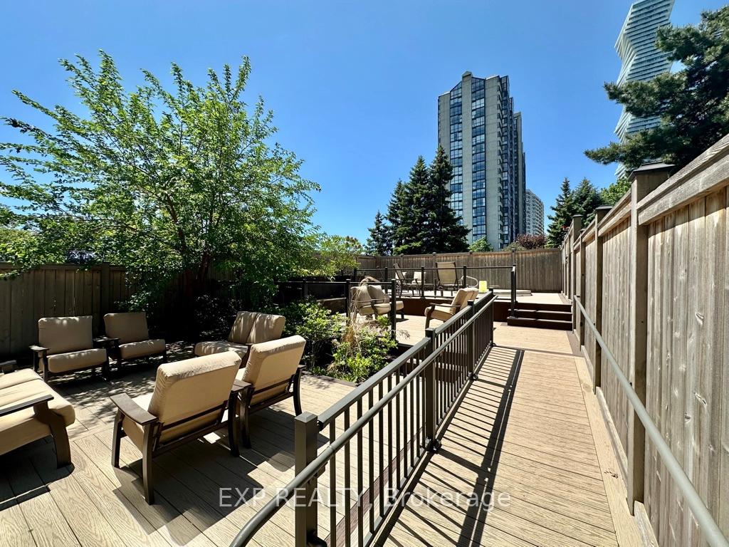 Photo 34 of Unit 303, 300 Webb Drive, Mississauga, City Centre — HOMEH