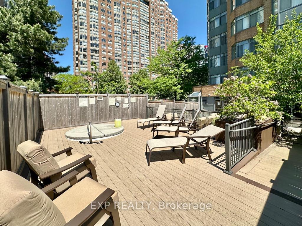Photo 36 of Unit 303, 300 Webb Drive, Mississauga, City Centre — HOMEH