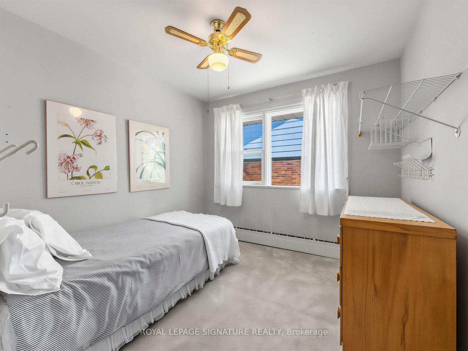 Photo 10 of 68 Beacham Crescent, Scarborough, Tam O'Shanter-Sullivan — HOMEH