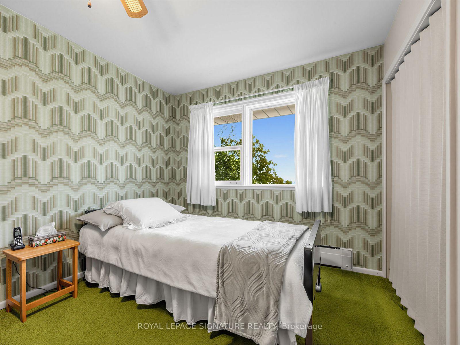 Photo 12 of 68 Beacham Crescent, Scarborough, Tam O'Shanter-Sullivan — HOMEH