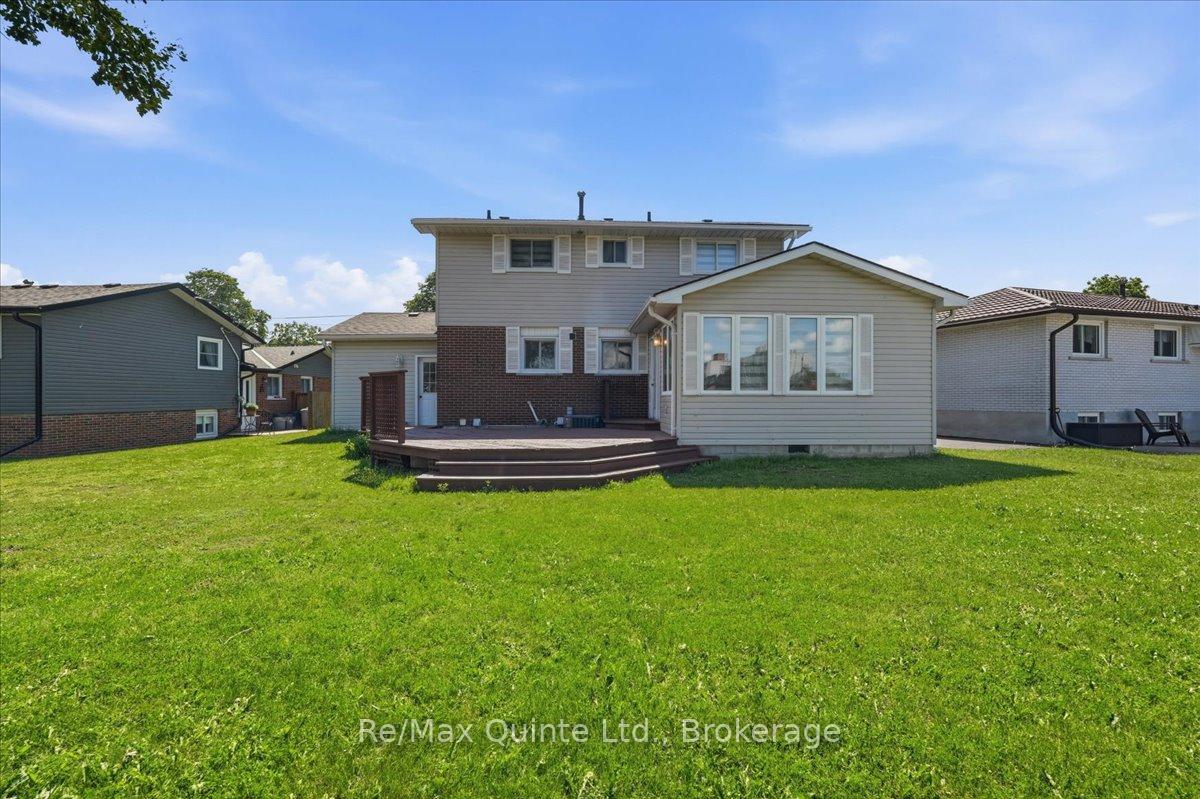 Photo 38 of 15 Robertson Lane, Belleville, Belleville Ward — HOMEH