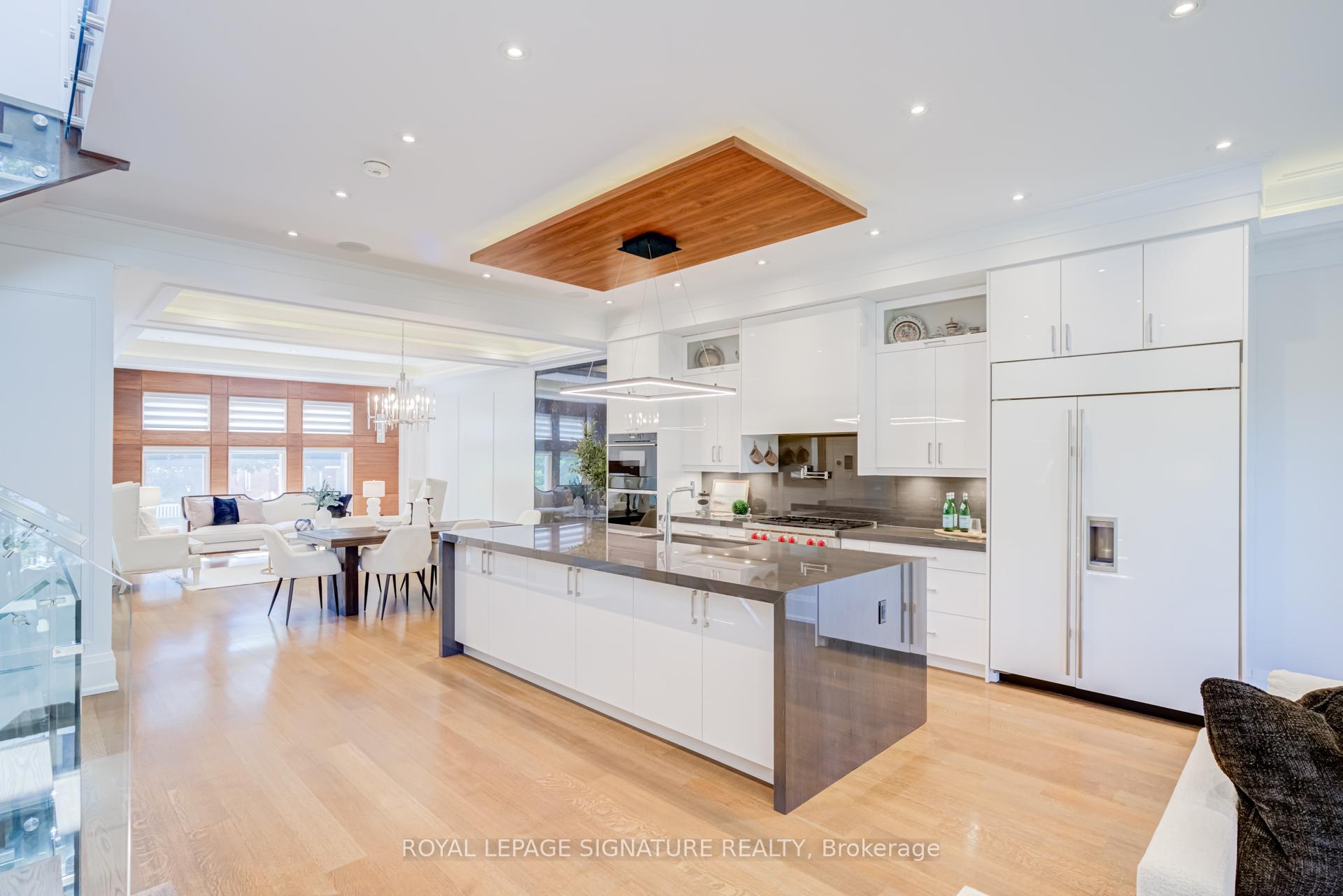 Photo 10 of 200 Snowdon Avenue, Toronto, Lawrence Park North — HOMEH