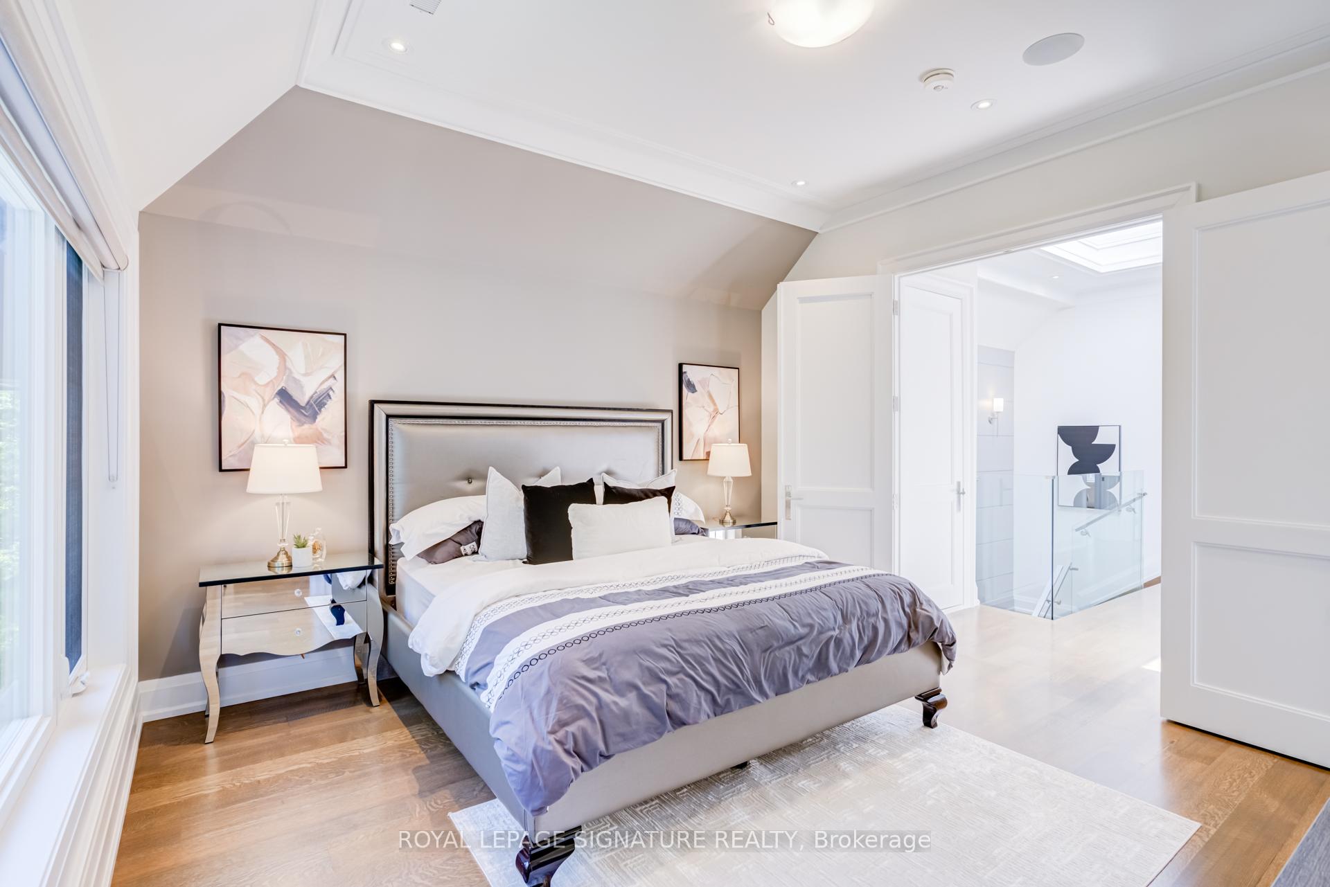 Photo 20 of 200 Snowdon Avenue, Toronto, Lawrence Park North — HOMEH