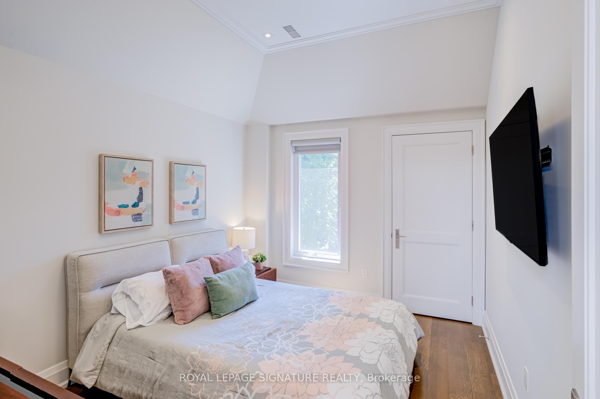 Photo 28 of 200 Snowdon Avenue, Toronto, Lawrence Park North — HOMEH