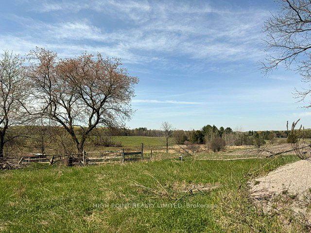 Photo 2 of 4219 Mt. Albert Road, East Gwillimbury, Mt Albert — HOMEH