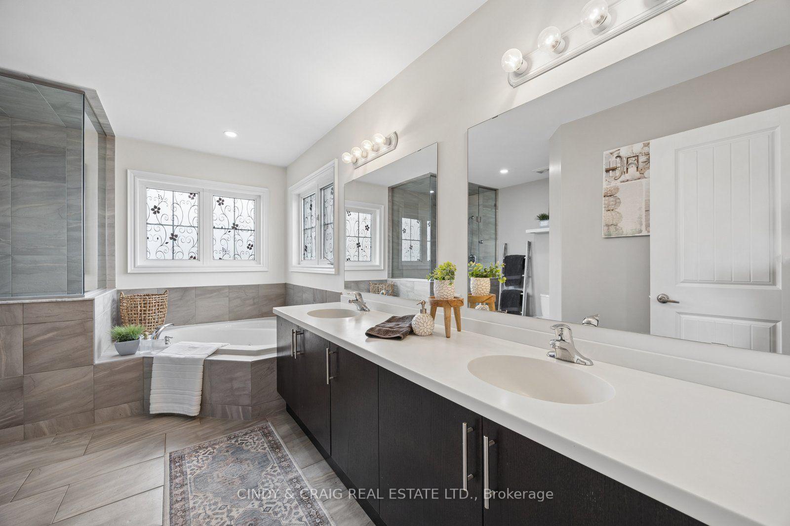 Photo 28 of 27 Elmer Adams Drive, Clarington, Courtice — HOMEH