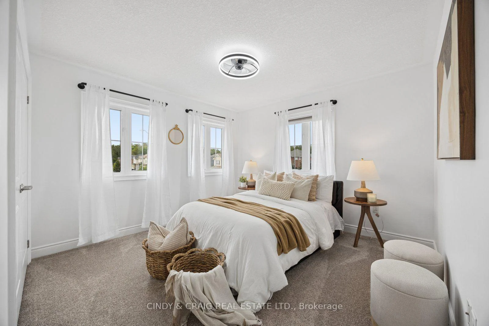 Photo 19 of 27 Elmer Adams Drive, Clarington, Courtice — HOMEH
