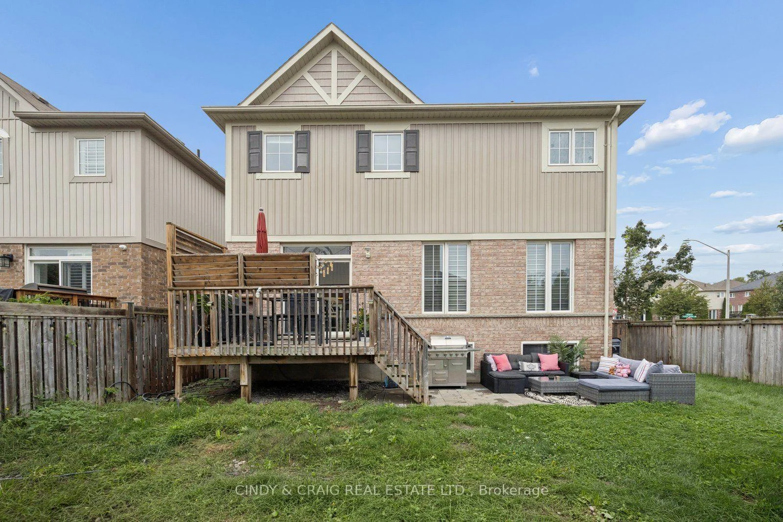 Photo 20 of 27 Elmer Adams Drive, Clarington, Courtice — HOMEH