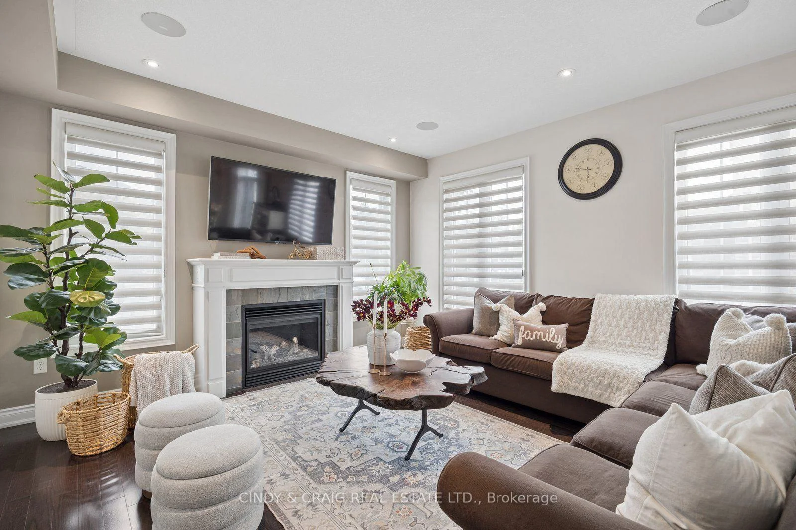 Photo 22 of 27 Elmer Adams Drive, Clarington, Courtice — HOMEH