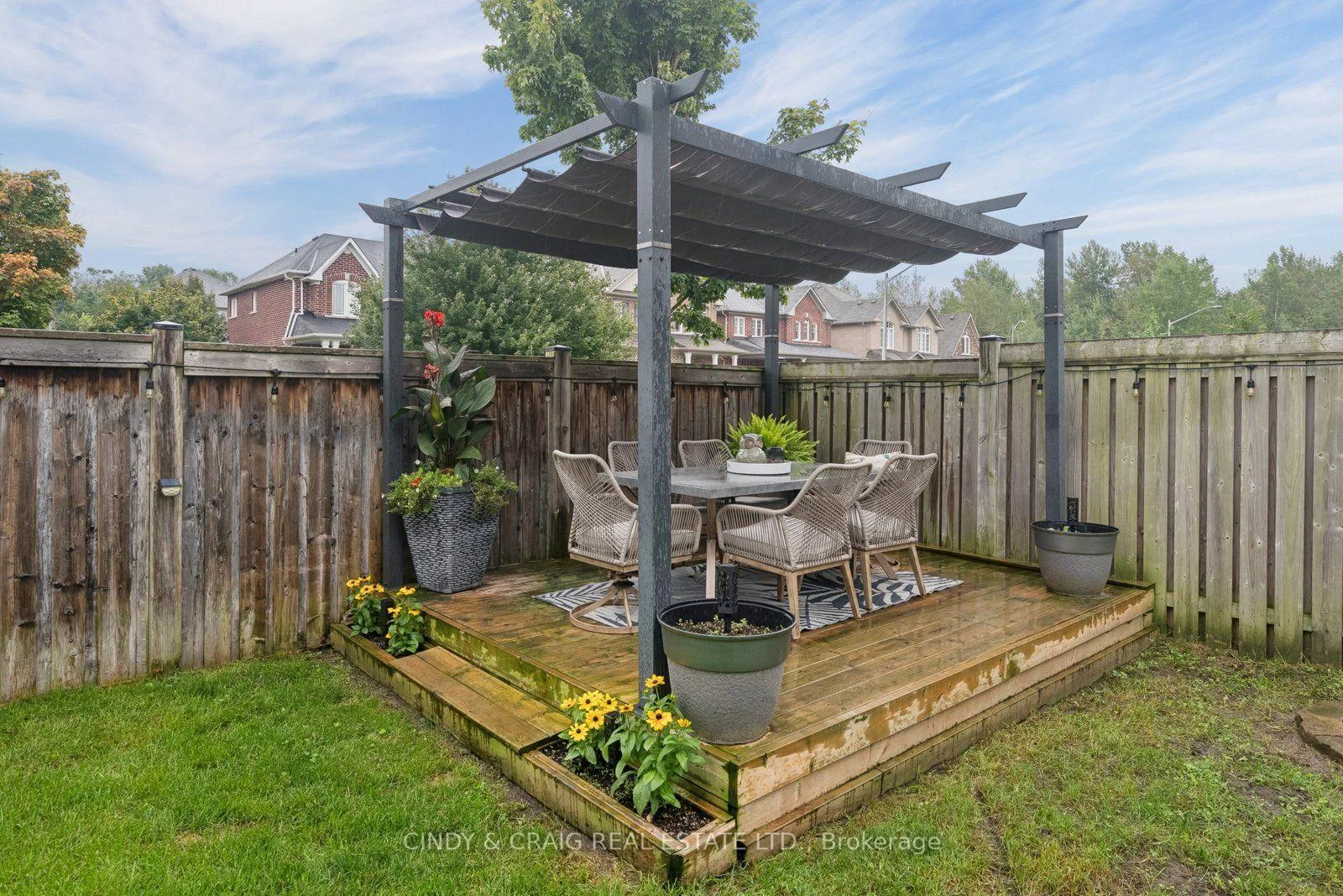 Photo 35 of 27 Elmer Adams Drive, Clarington, Courtice — HOMEH