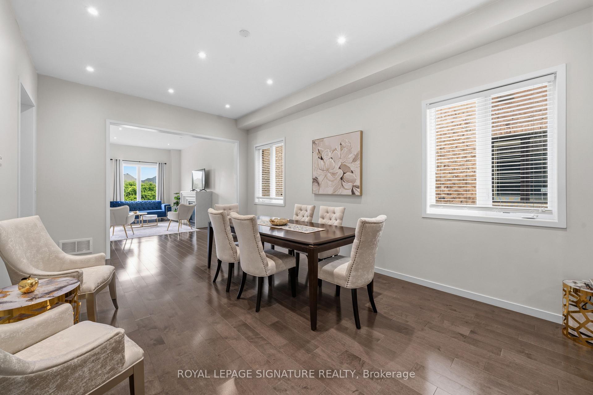 Photo 6 of 116 Elyse Court, Aurora, Bayview Northeast — HOMEH