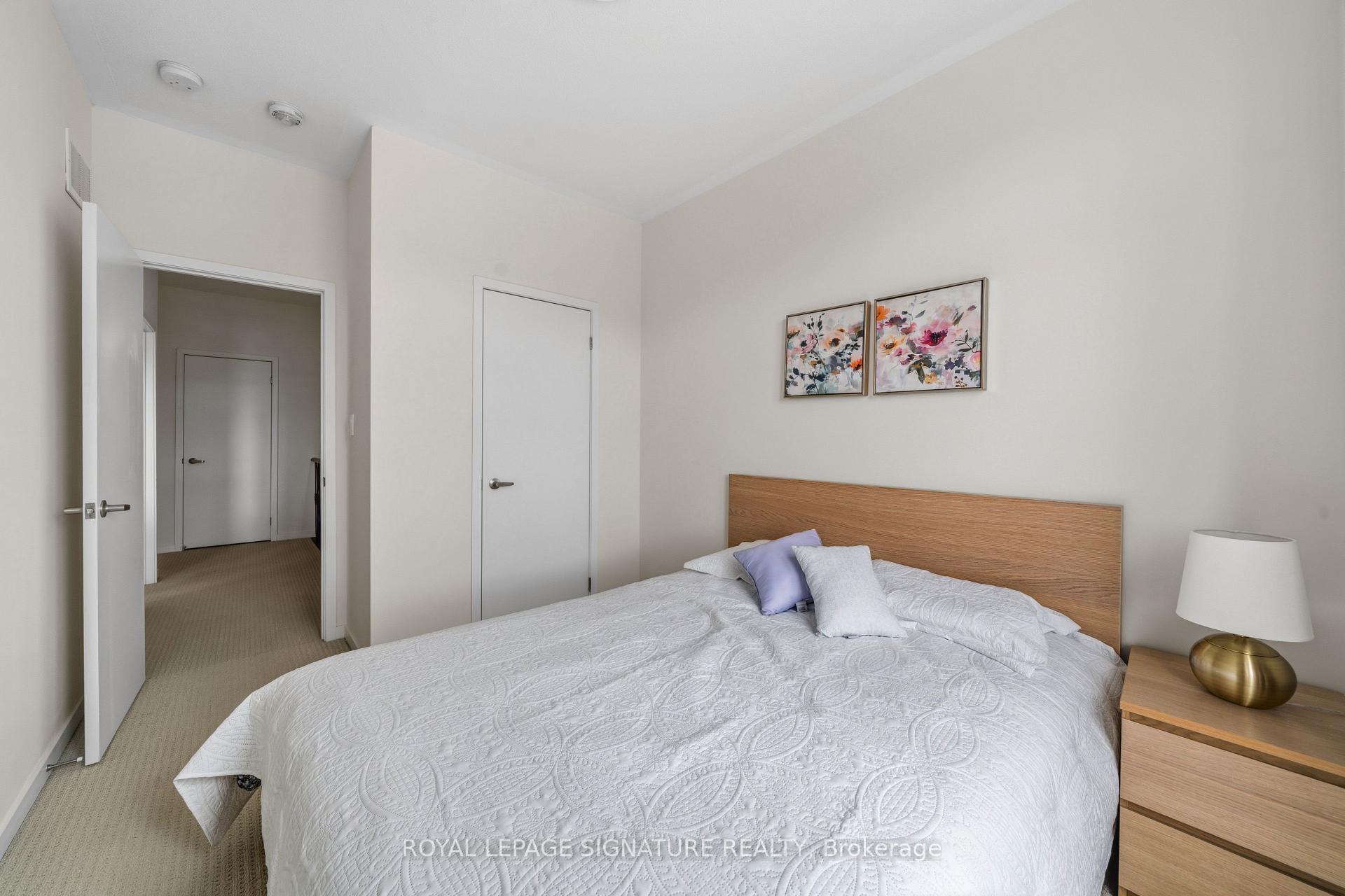 Photo 19 of 116 Elyse Court, Aurora, Bayview Northeast — HOMEH