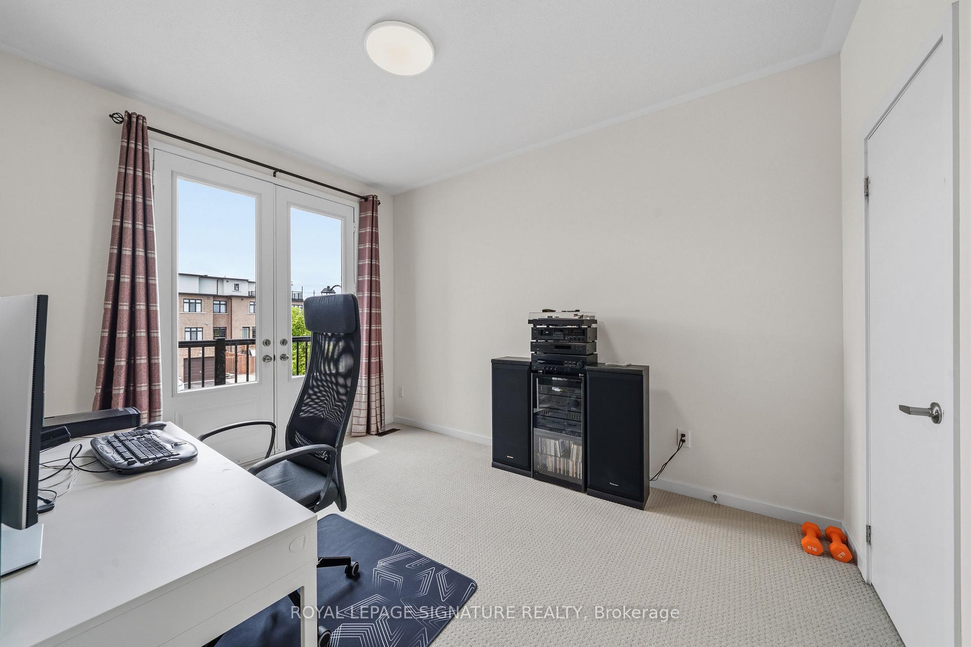 Photo 20 of 116 Elyse Court, Aurora, Bayview Northeast — HOMEH