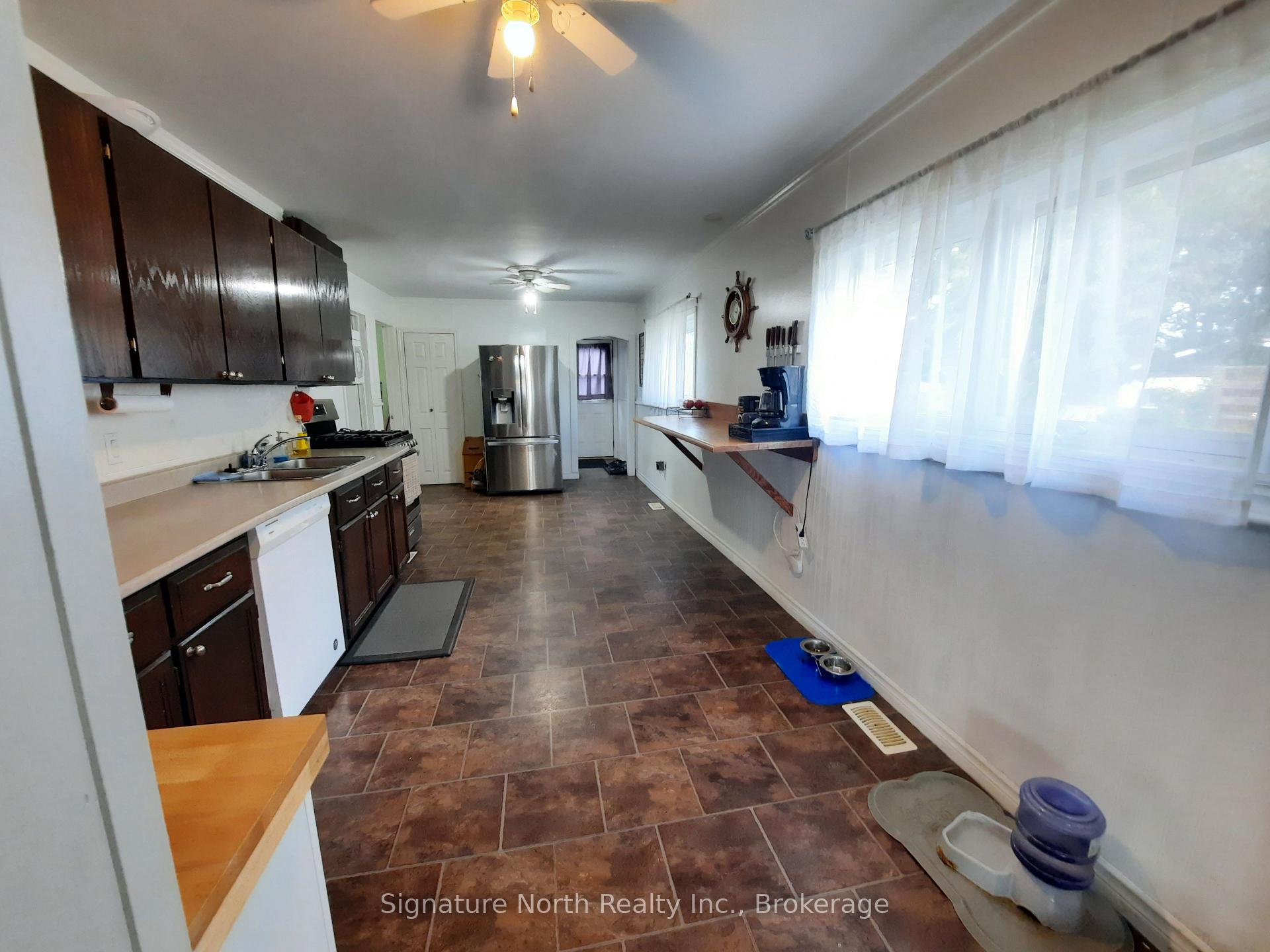 Photo 6 of 612 Main Street, Greenstone, Geraldton — HOMEH