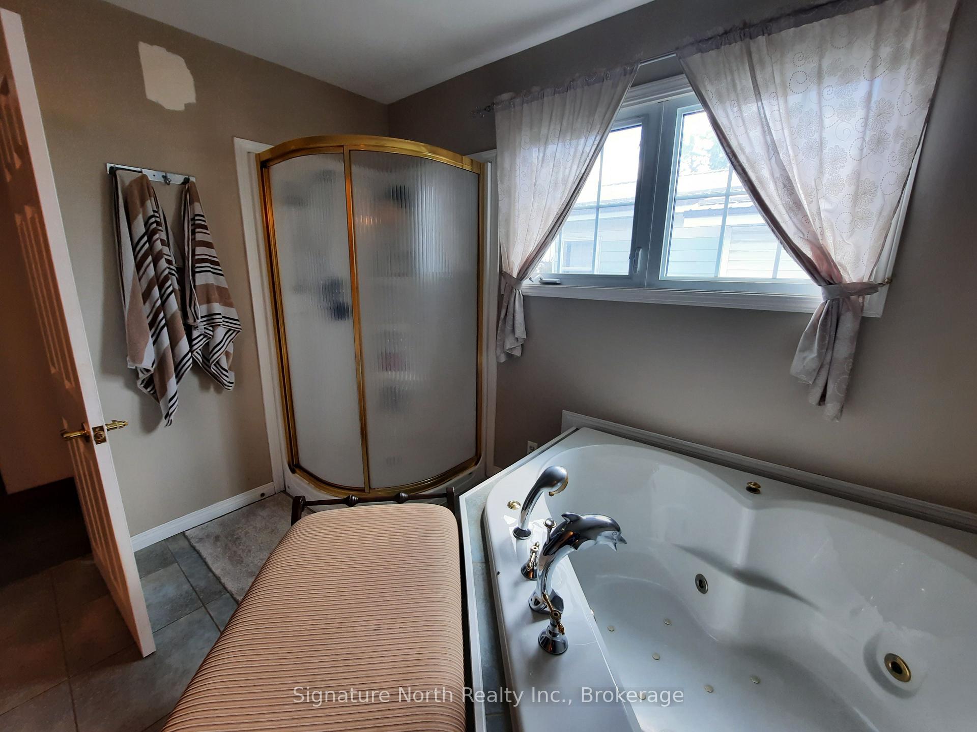 Photo 14 of 612 Main Street, Greenstone, Geraldton — HOMEH