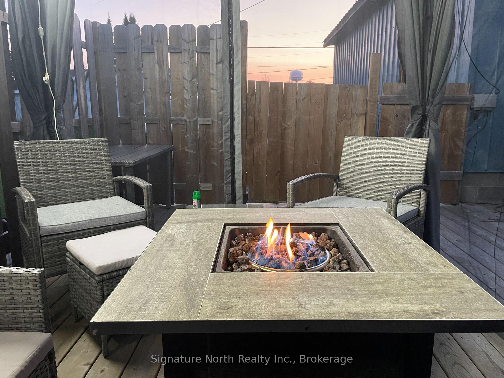 Photo 21 of 612 Main Street, Greenstone, Geraldton — HOMEH