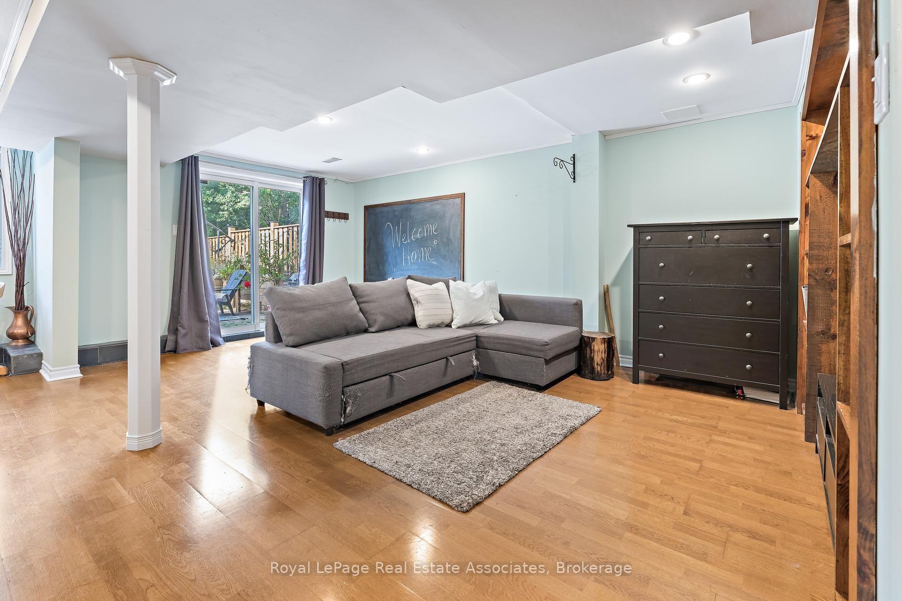 Photo 31 of 1069 Knotty Pine Grove, Mississauga, Meadowvale Village — HOMEH