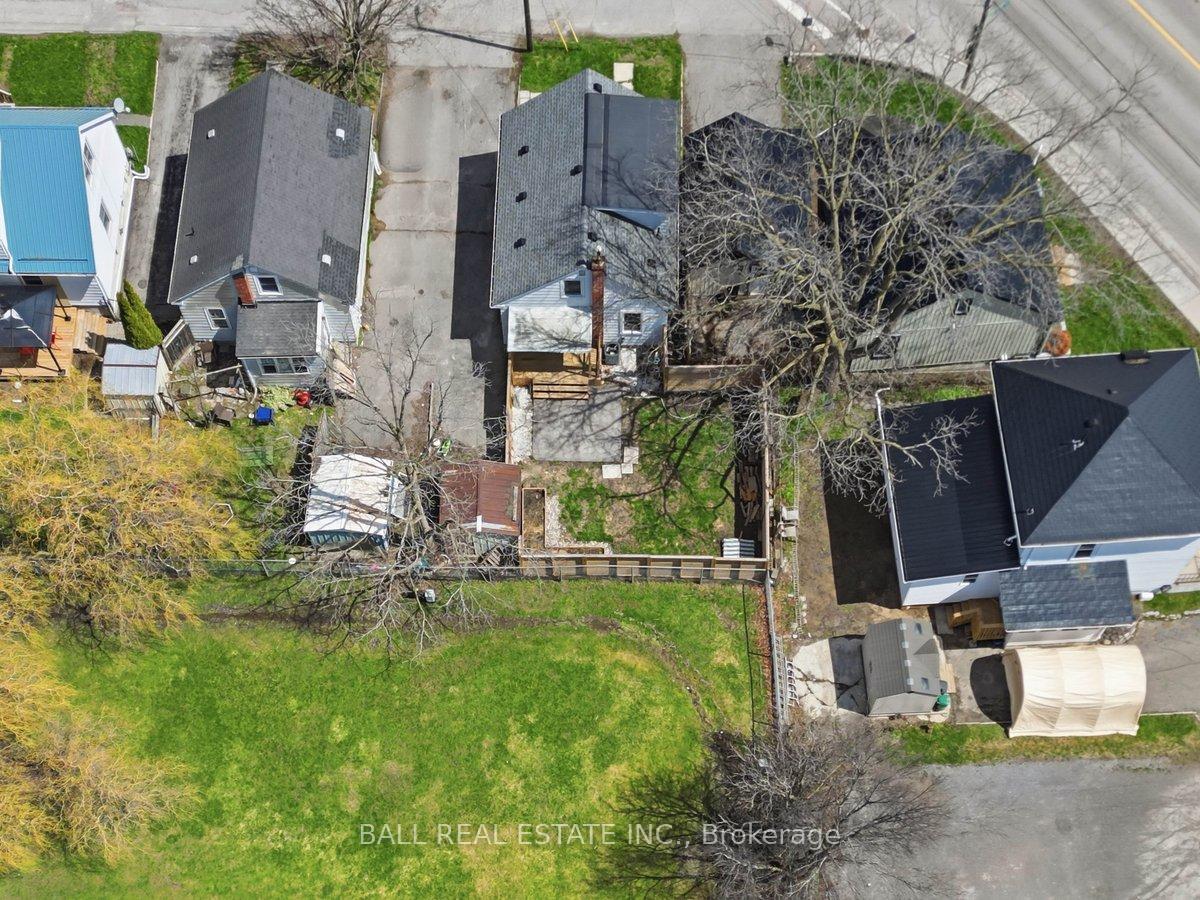Photo 39 of 4 Holden Street, Belleville, Belleville Ward — HOMEH