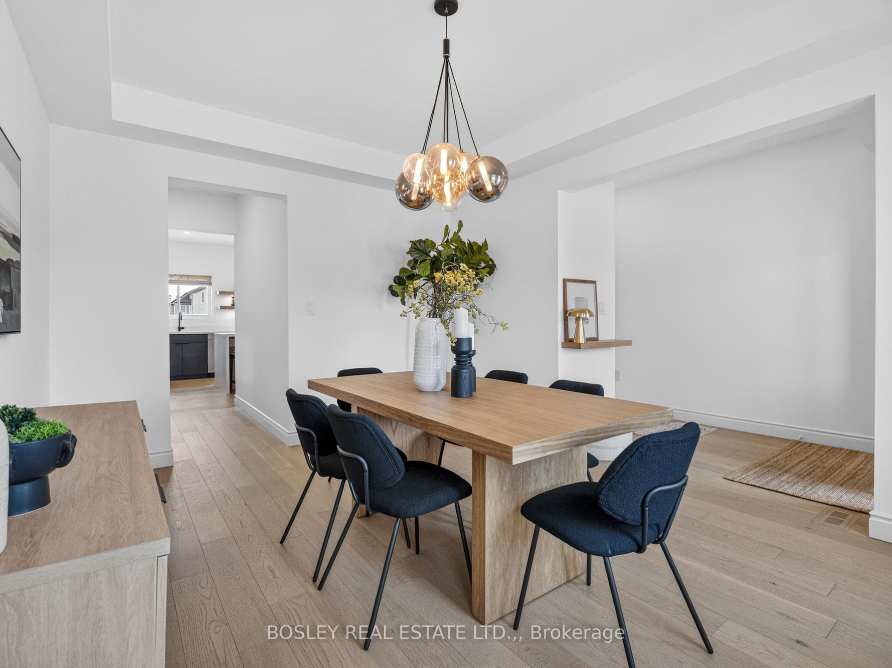 Photo 14 of 75 Bergenstein Crescent, Pelham, Fonthill — HOMEH