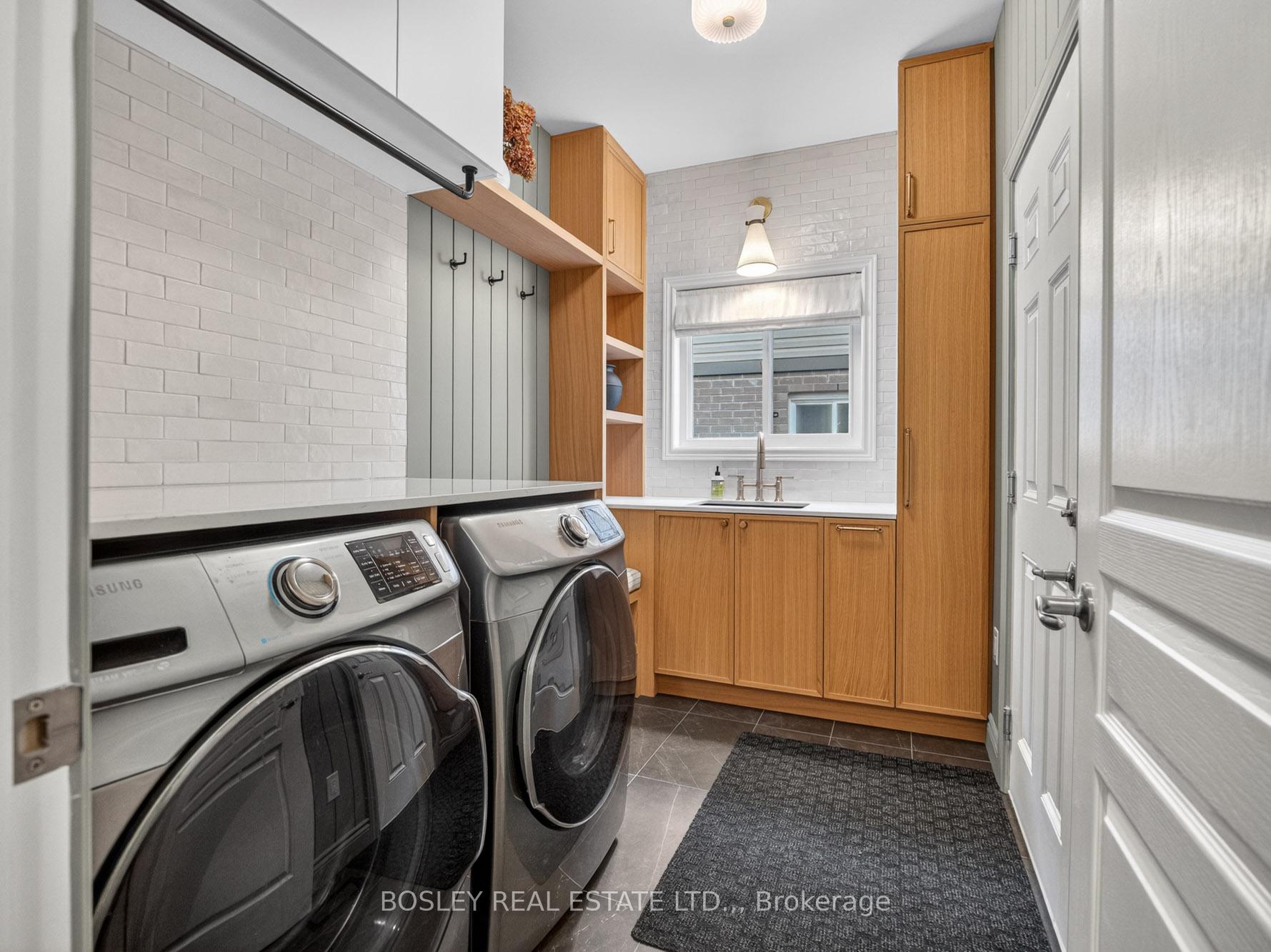 Photo 16 of 75 Bergenstein Crescent, Pelham, Fonthill — HOMEH