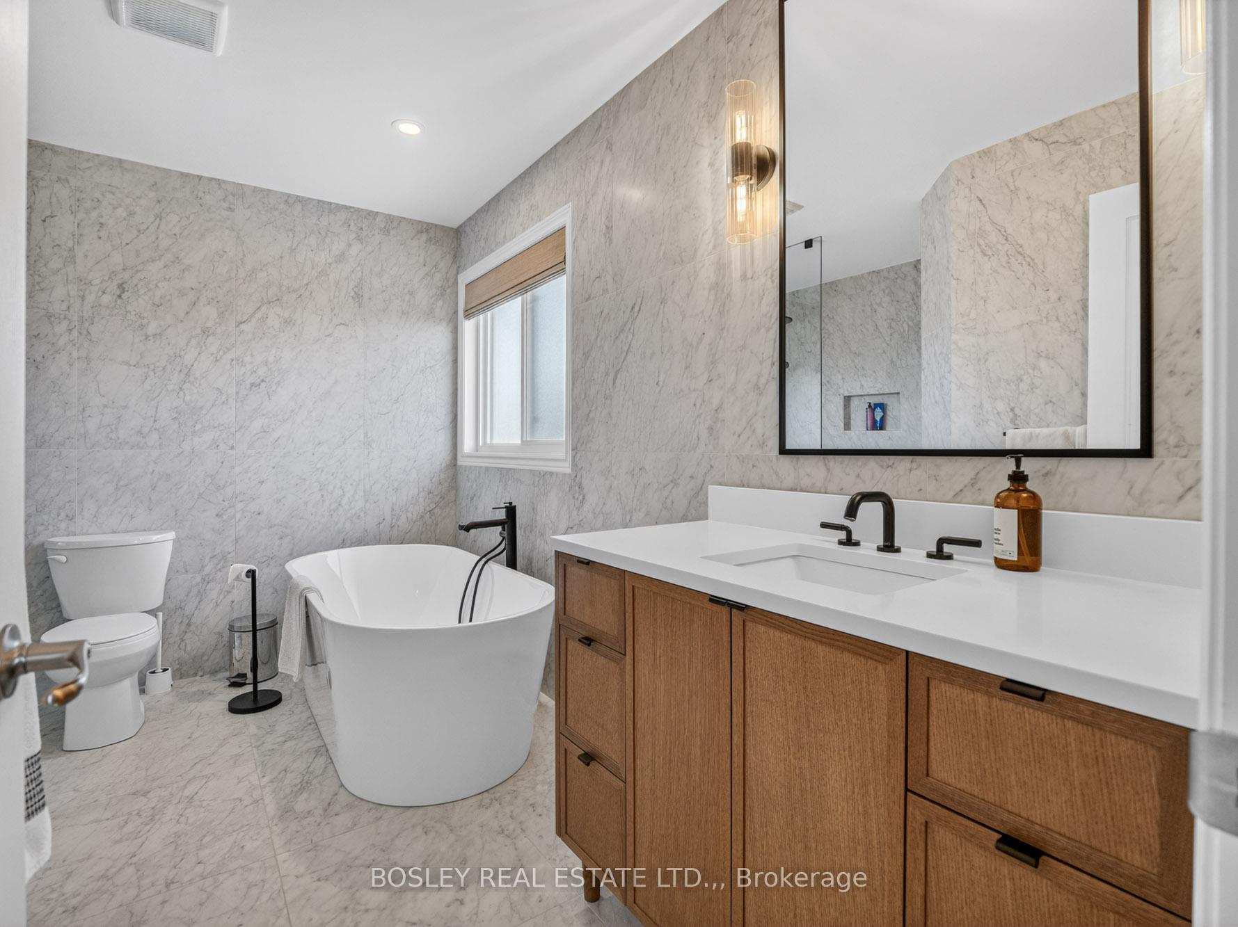 Photo 23 of 75 Bergenstein Crescent, Pelham, Fonthill — HOMEH