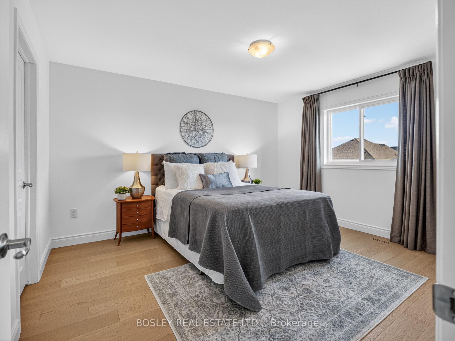 Photo 25 of 75 Bergenstein Crescent, Pelham, Fonthill — HOMEH