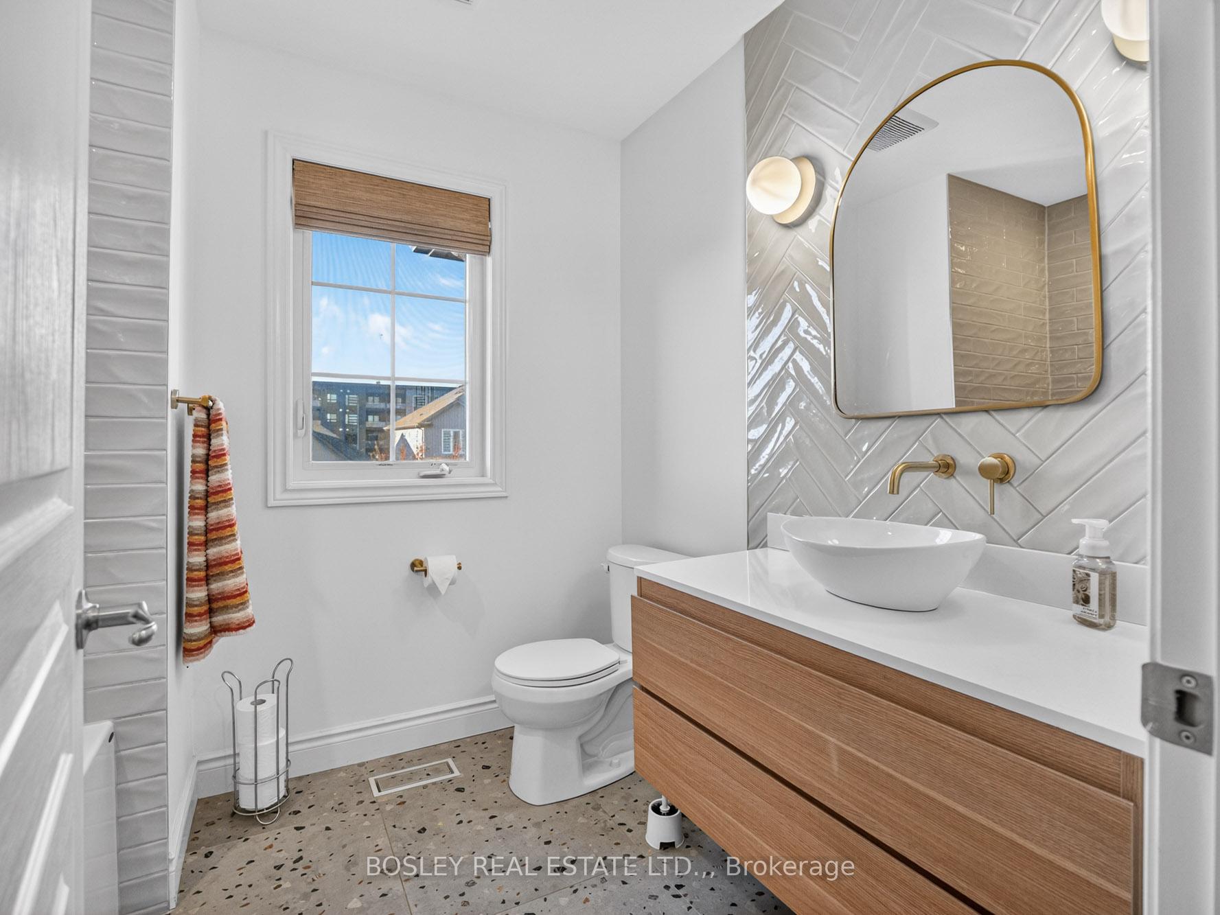 Photo 26 of 75 Bergenstein Crescent, Pelham, Fonthill — HOMEH