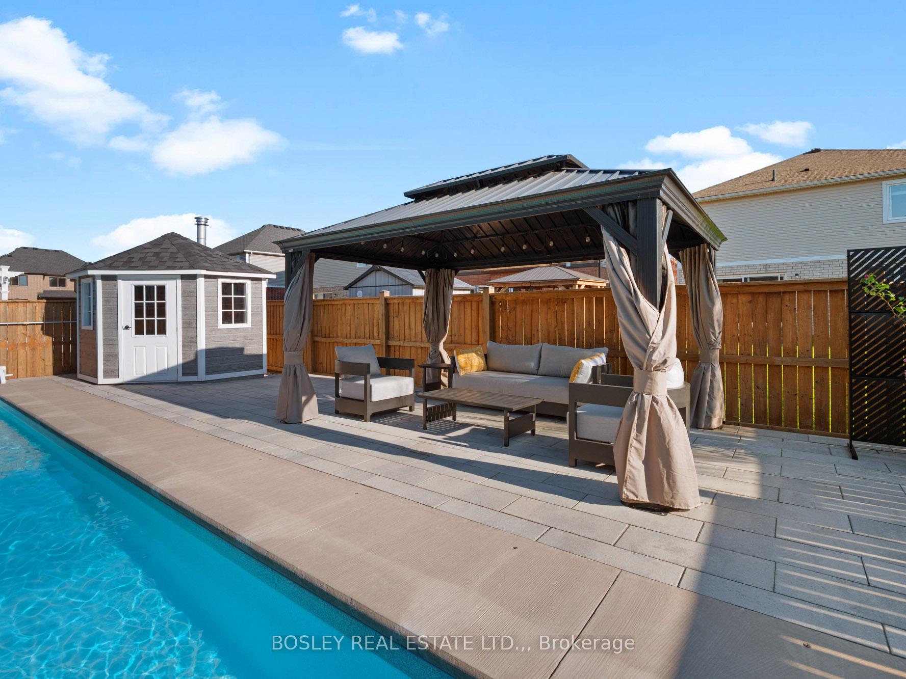Photo 38 of 75 Bergenstein Crescent, Pelham, Fonthill — HOMEH