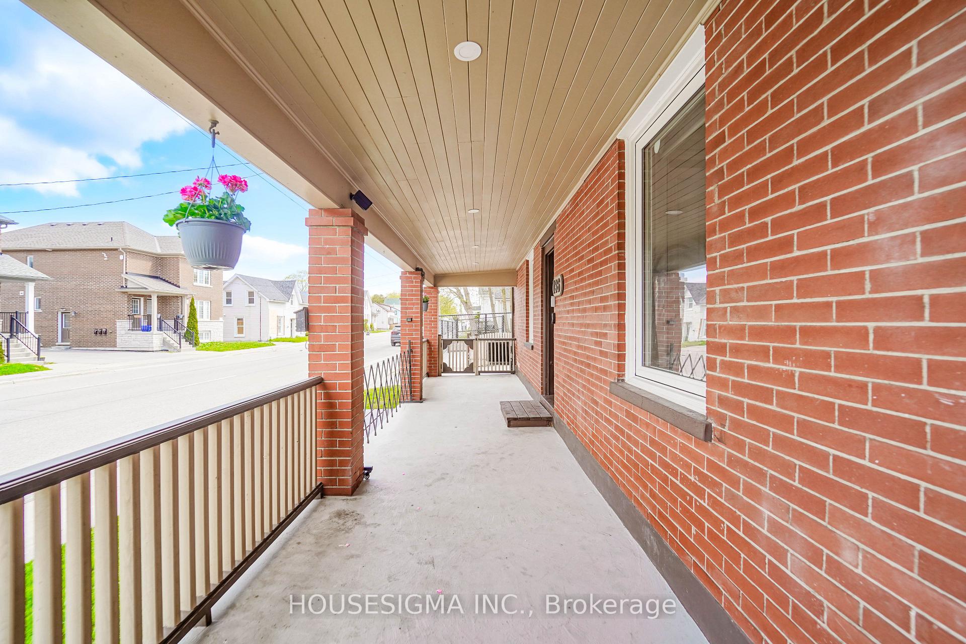 Photo 6 of 136 Celina Street, Oshawa, Central — HOMEH
