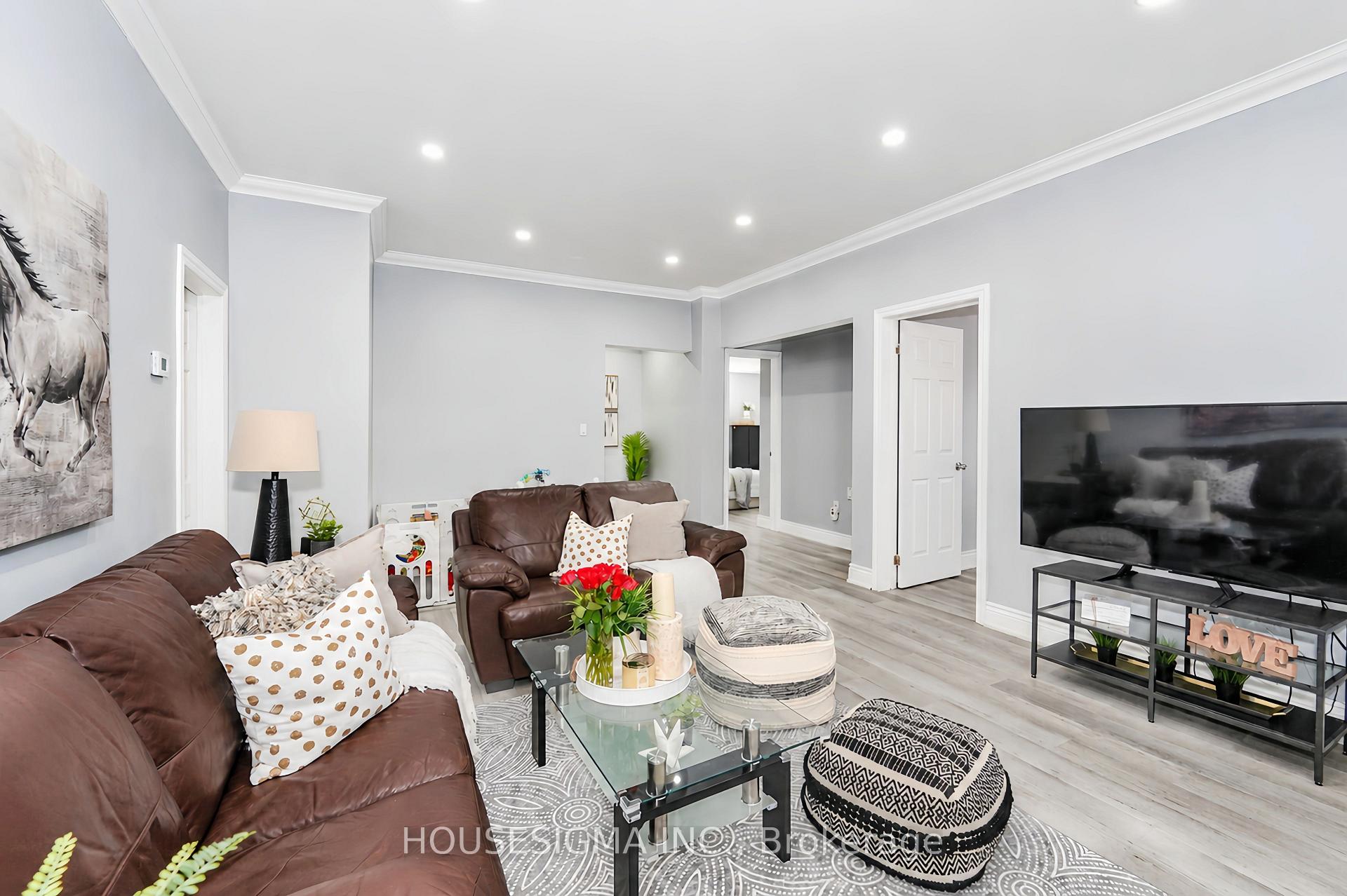 Photo 12 of 136 Celina Street, Oshawa, Central — HOMEH