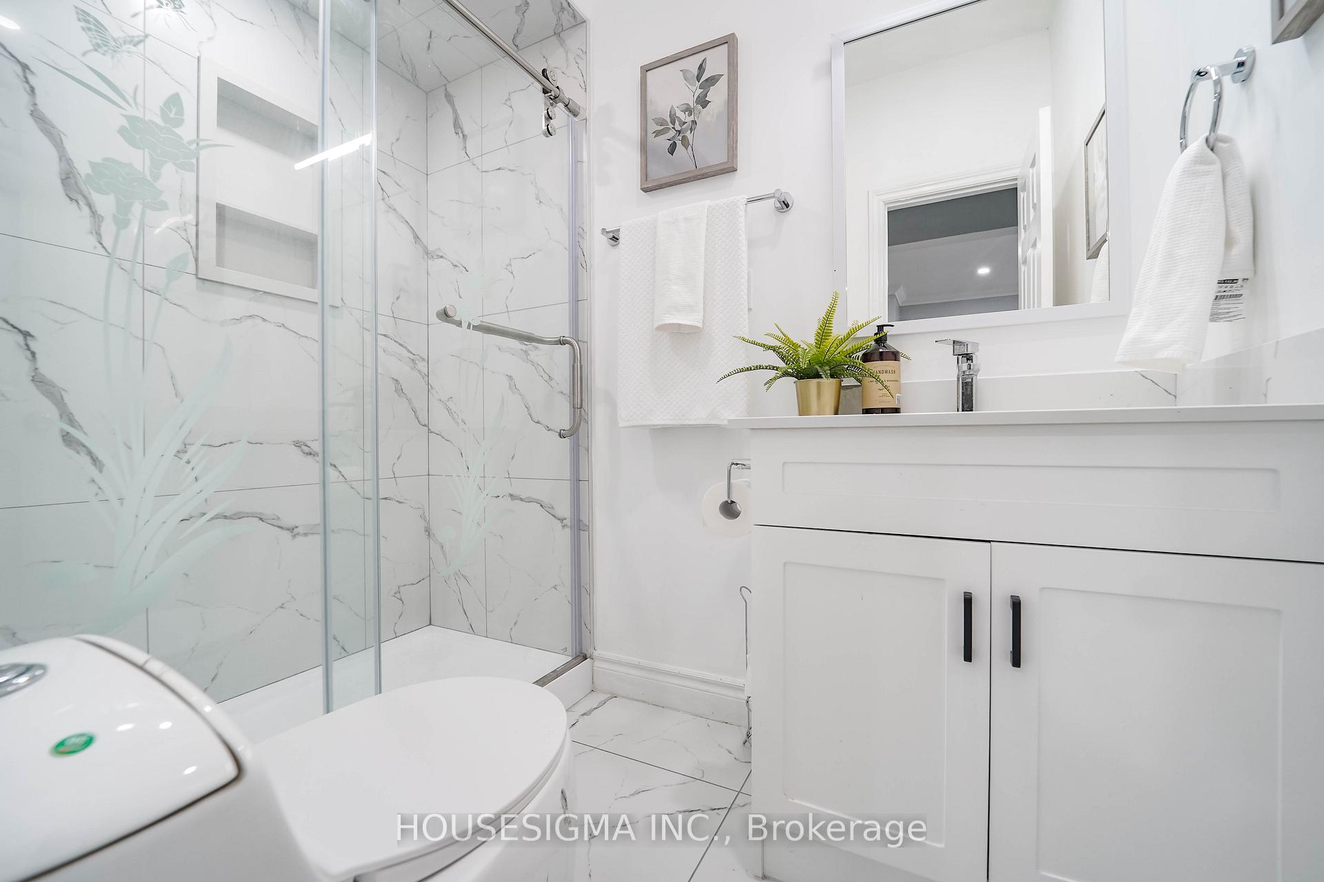 Photo 25 of 136 Celina Street, Oshawa, Central — HOMEH