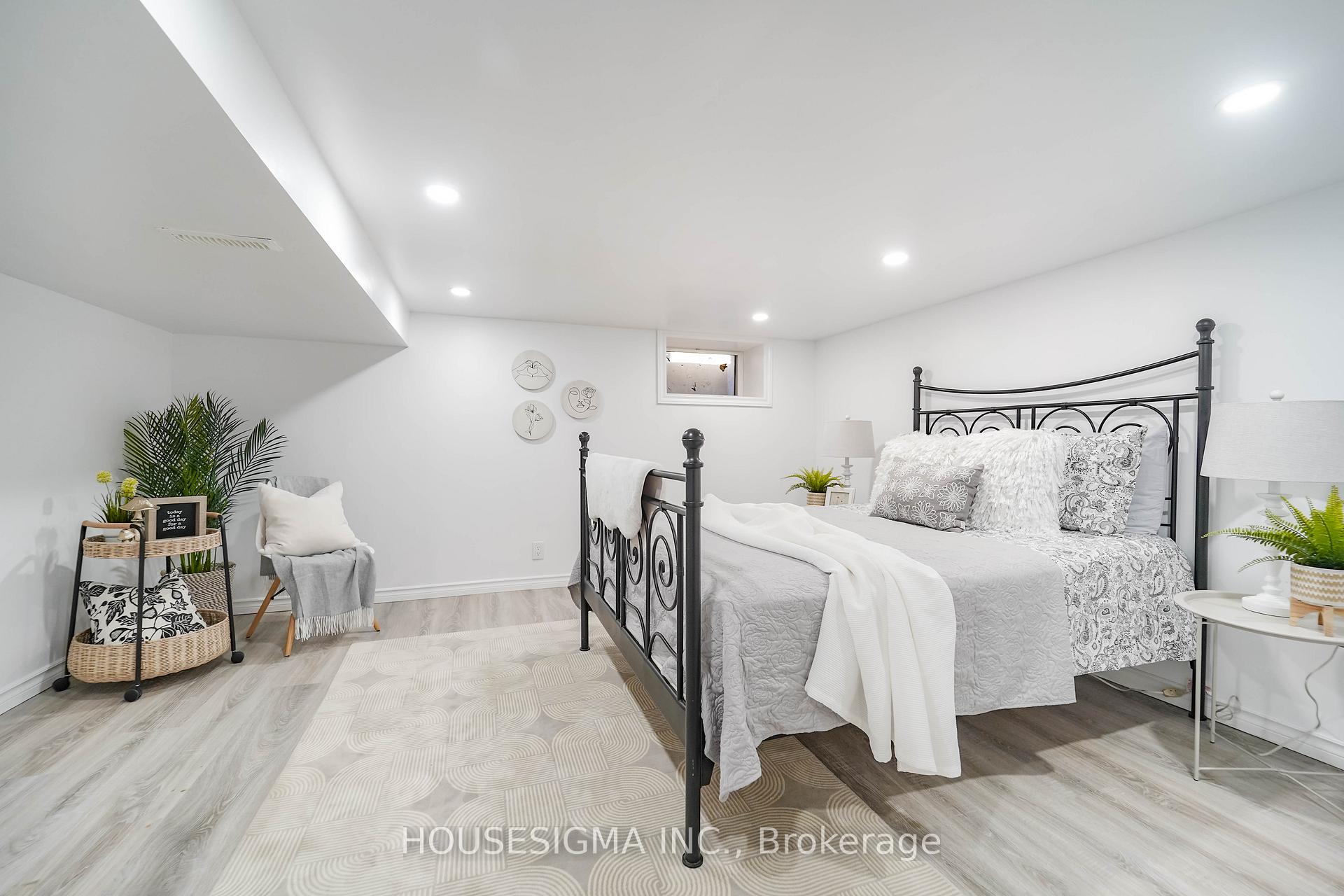 Photo 31 of 136 Celina Street, Oshawa, Central — HOMEH