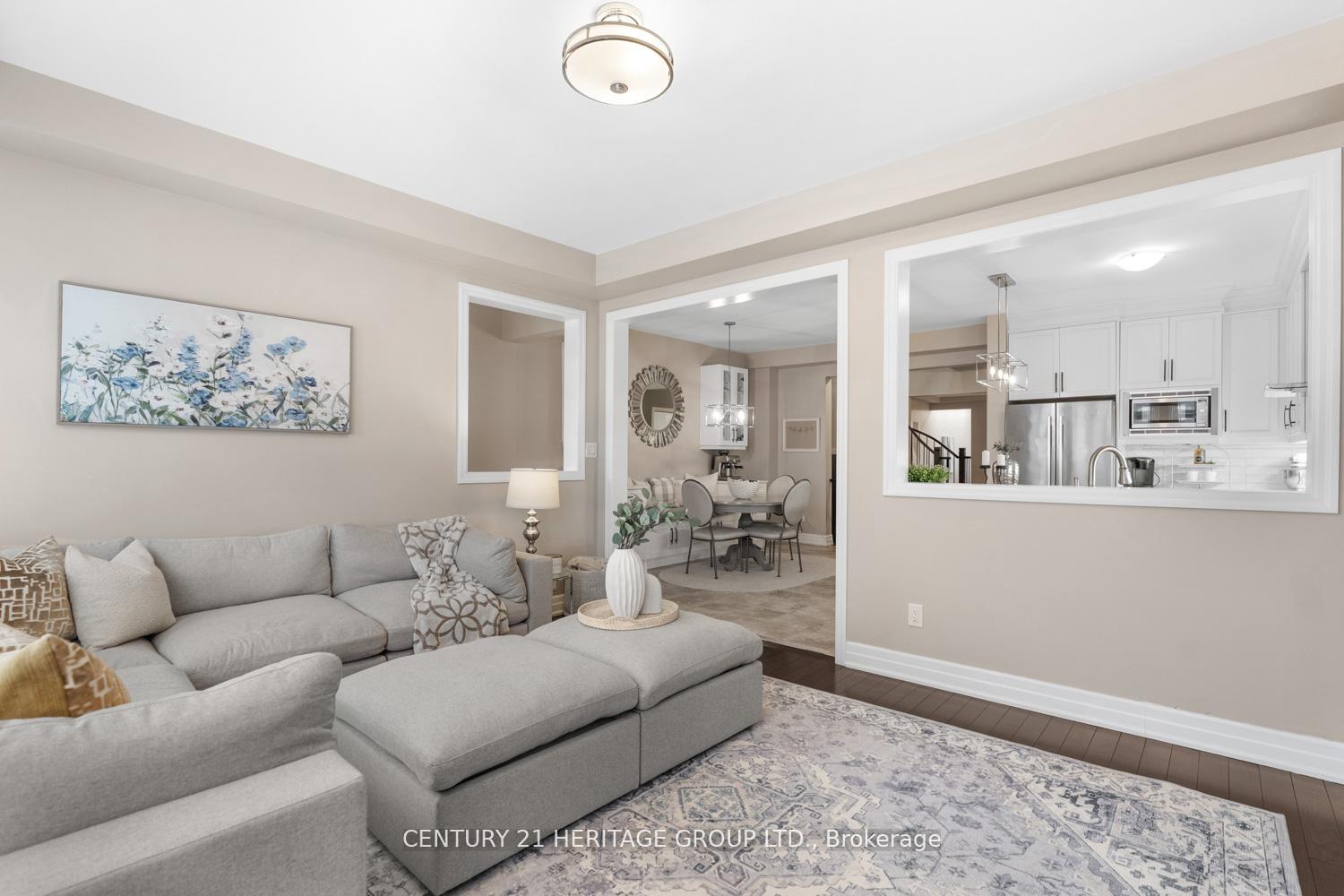 Photo 11 of 67 Alex Campbell Crescent, King, King City — HOMEH